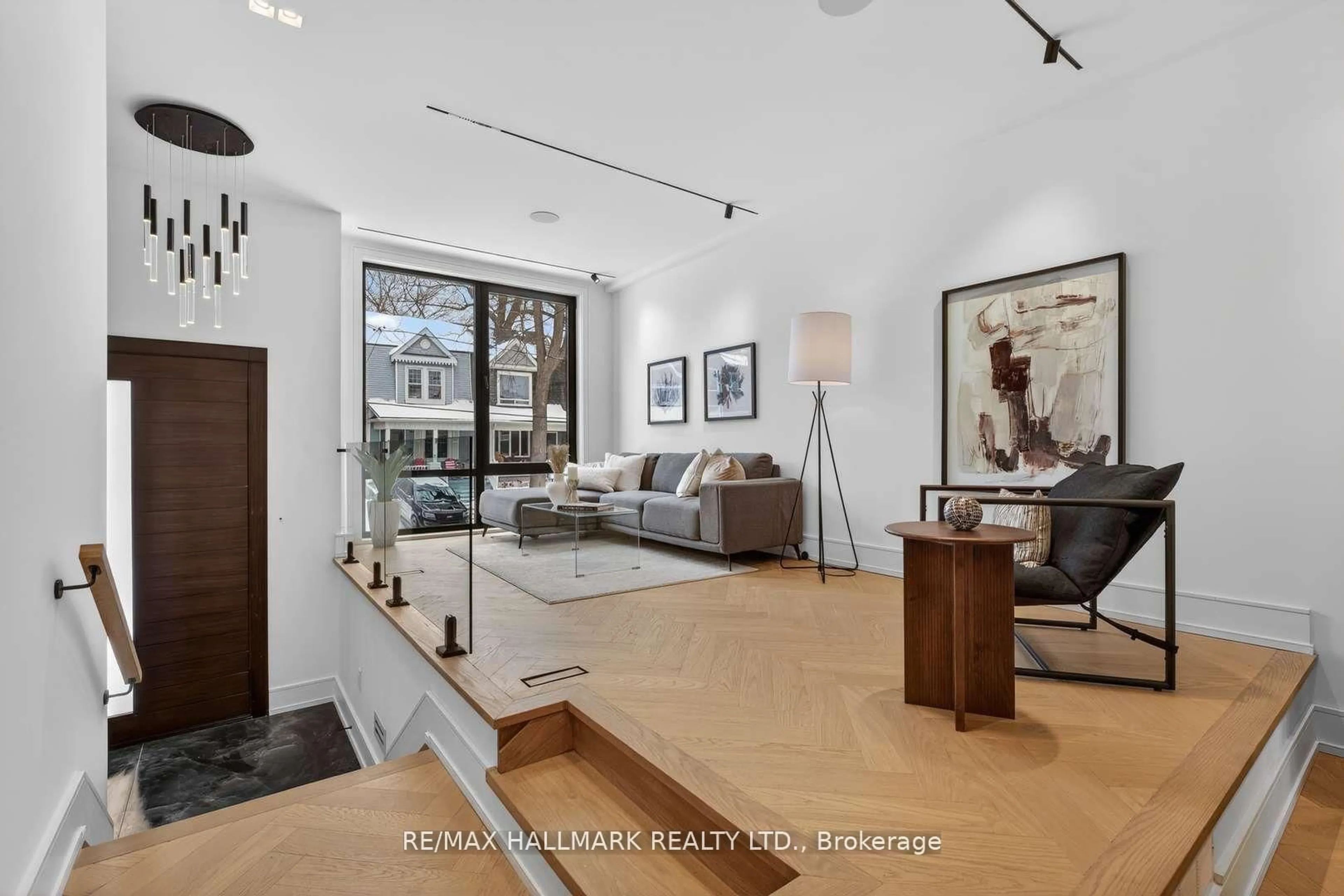 Living room with furniture, unknown for 10 Wheeler Ave, Toronto Ontario M4L 3V2