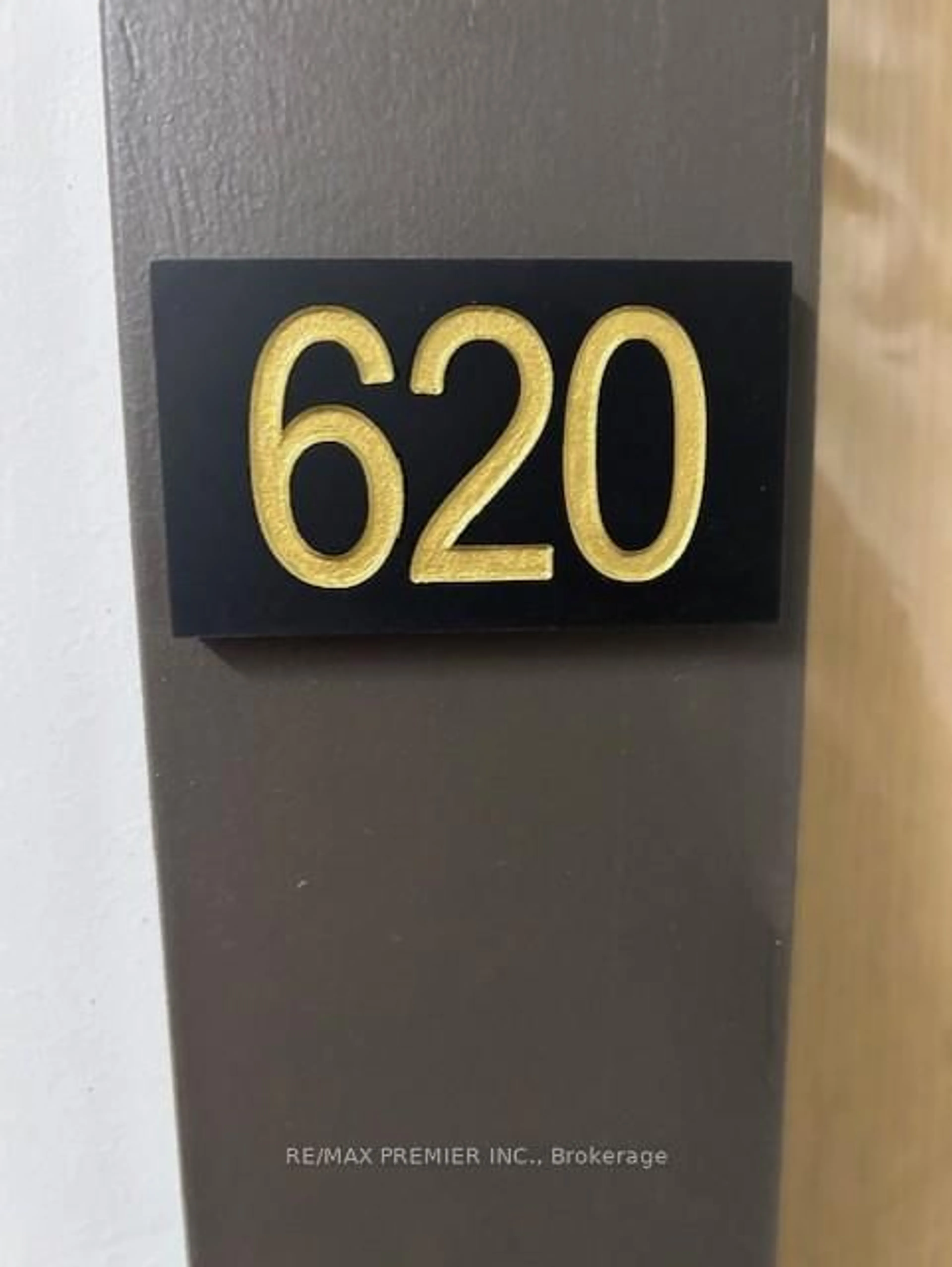 Unknown for 1350 Ellesmere Rd #620, Toronto Ontario M1P 0G6