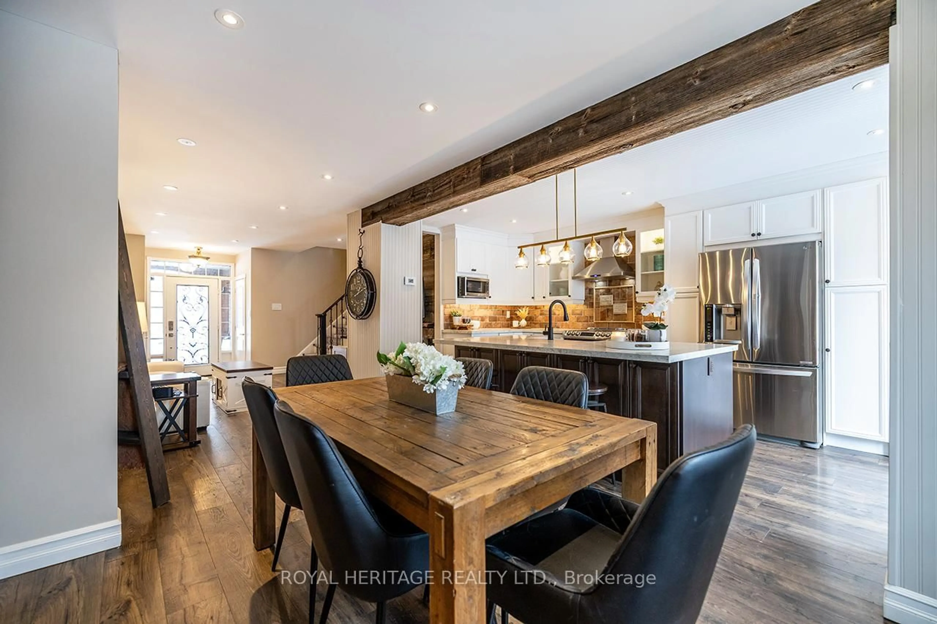 Open concept kitchen, wood/laminate floor for 92 Zachary Pl, Whitby Ontario L1M 1E2