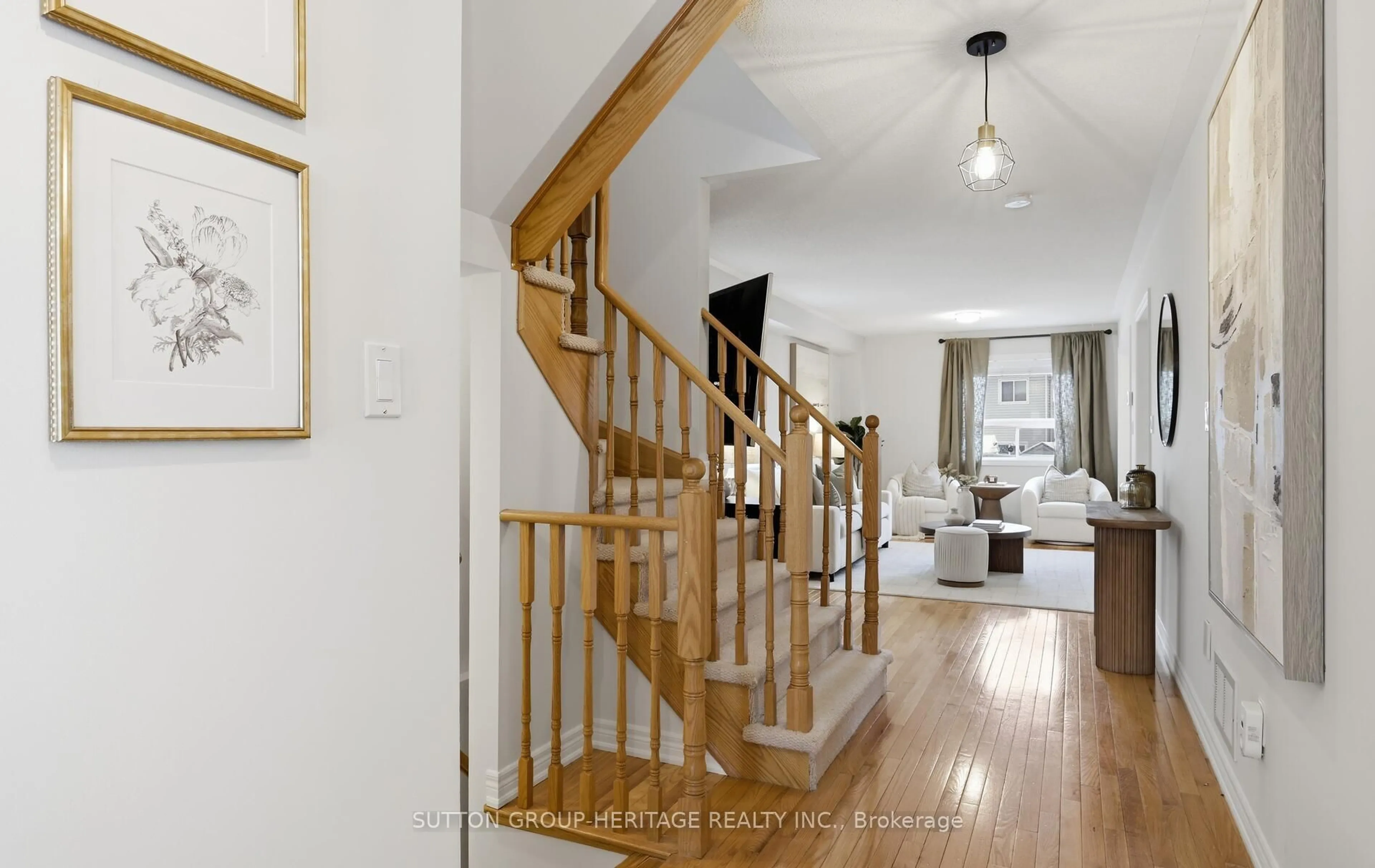 Unknown for 41 Kirkland Pl, Whitby Ontario L1P 1X3