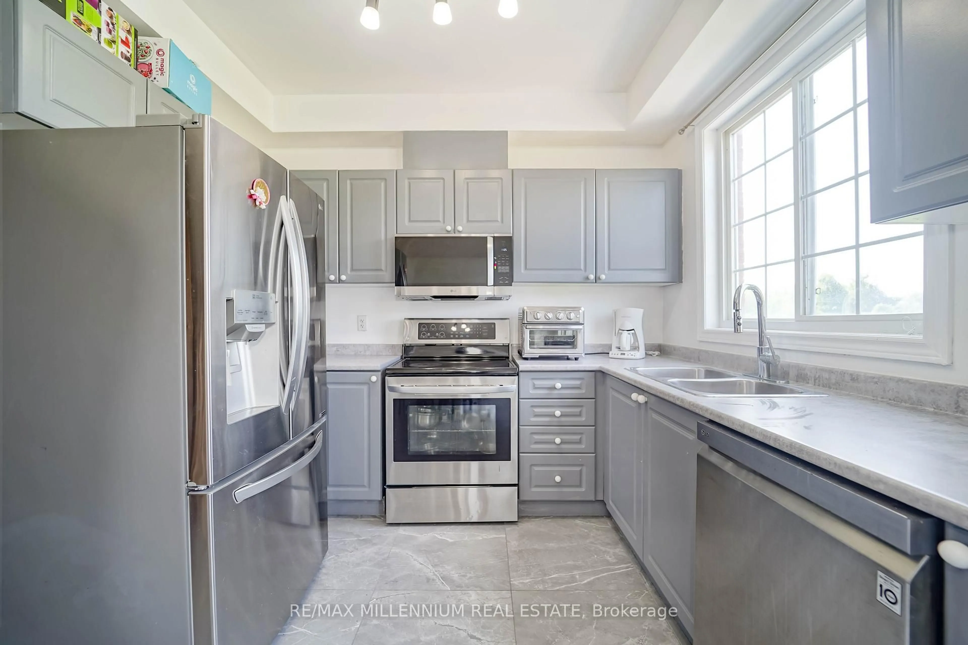 Unknown for 16 Boone Lane, Ajax Ontario L1S 7S3