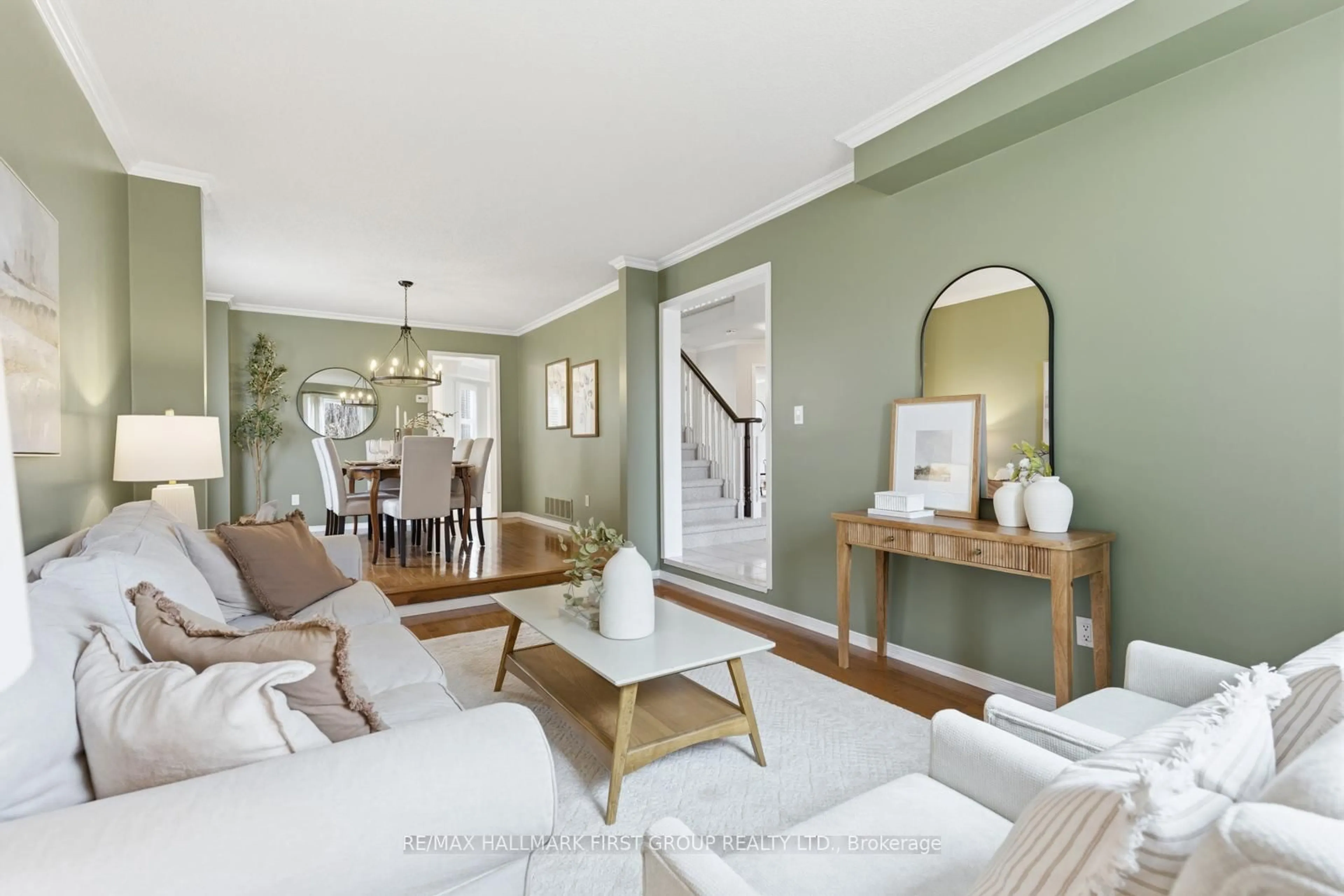 Living room with furniture, unknown for 68 Forest Heights St, Whitby Ontario L1R 1X4