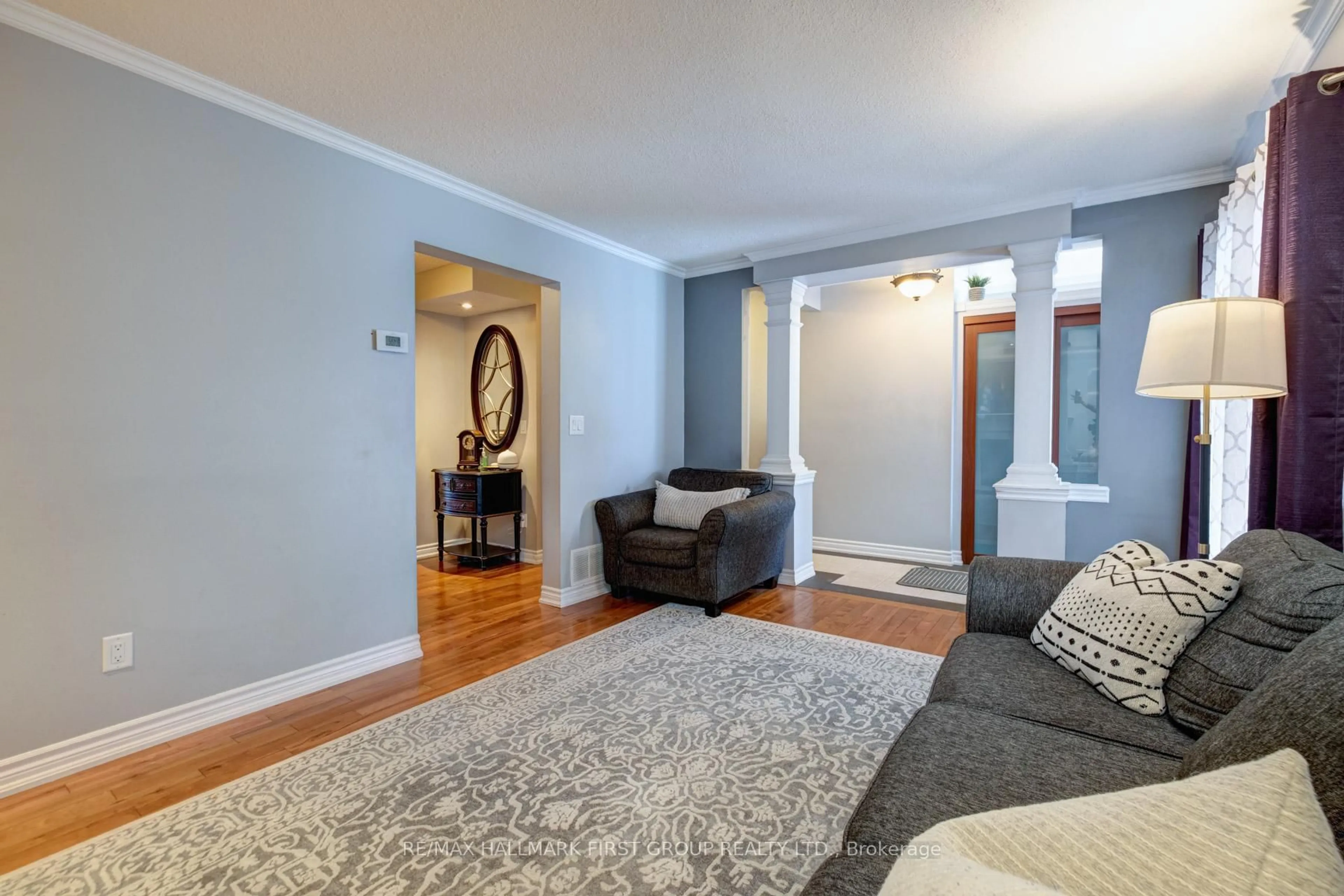 Living room with furniture, unknown for 565 Birkdale St, Oshawa Ontario L1H 8C3