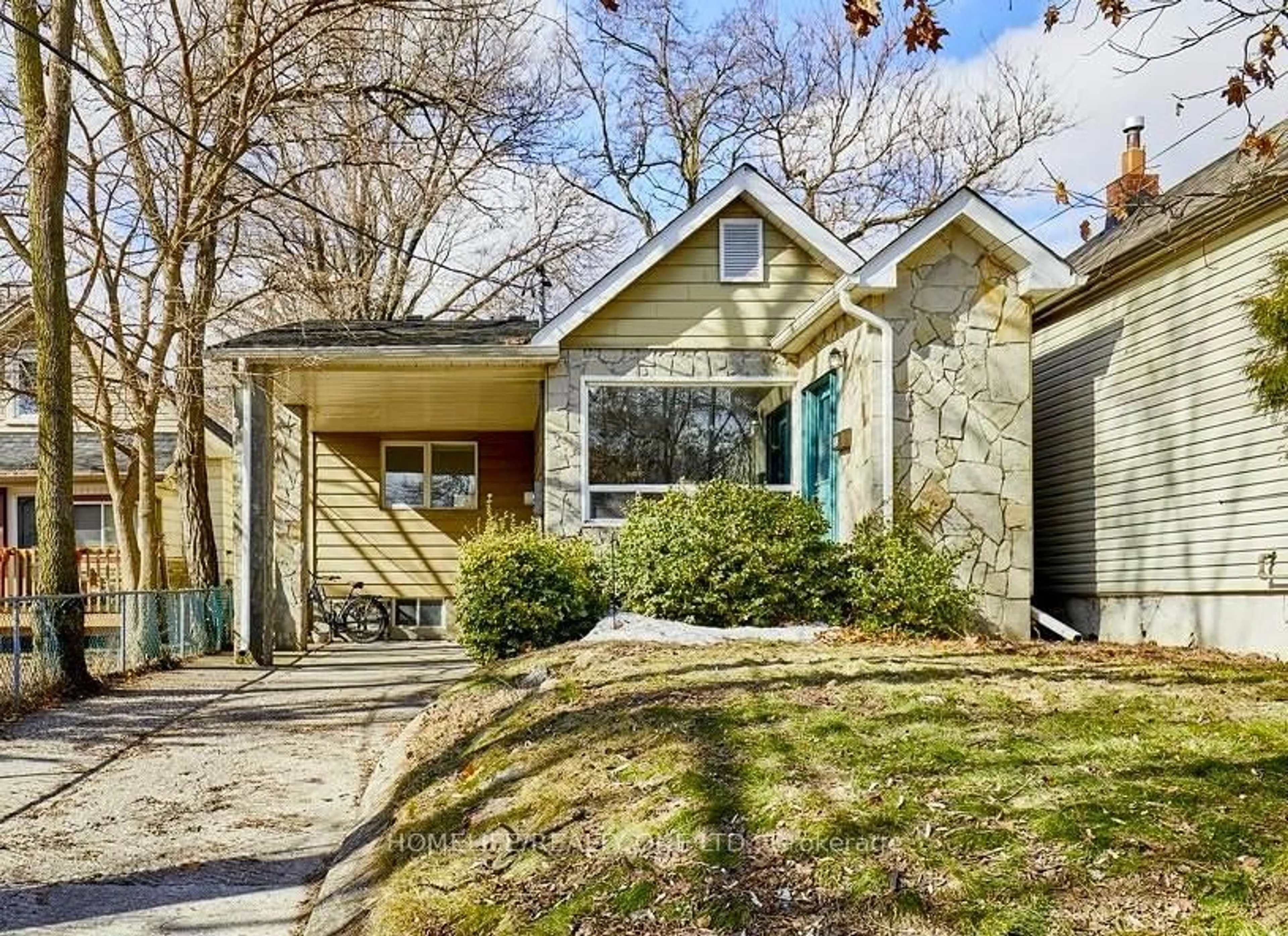 Home with brick exterior material, street for 262 Glebemount Ave, Toronto Ontario M4C 3T8