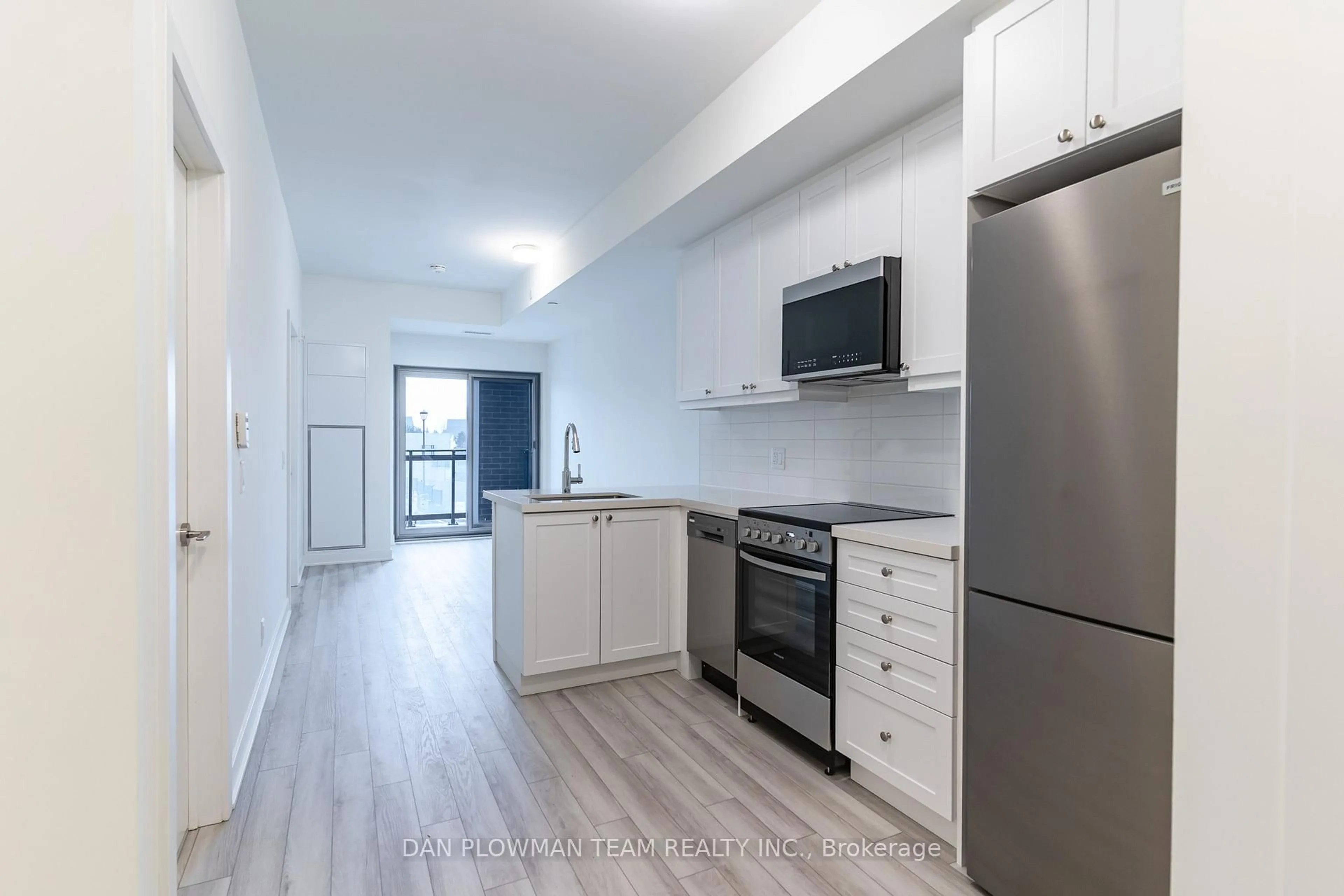 Standard kitchen, unknown for 51 Clarington Blvd #223, Clarington Ontario L1C 0H6
