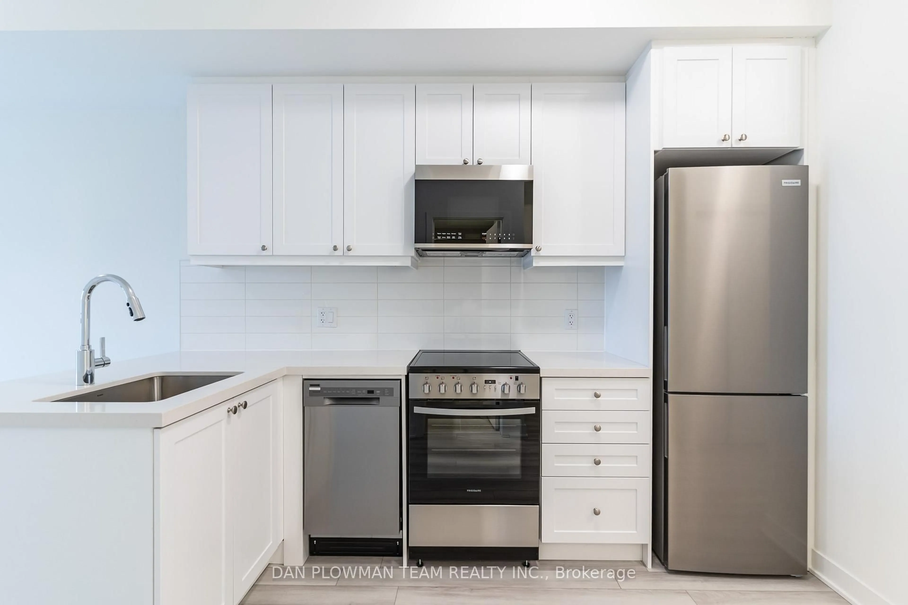 Standard kitchen, unknown for 51 Clarington Blvd #223, Clarington Ontario L1C 0H6