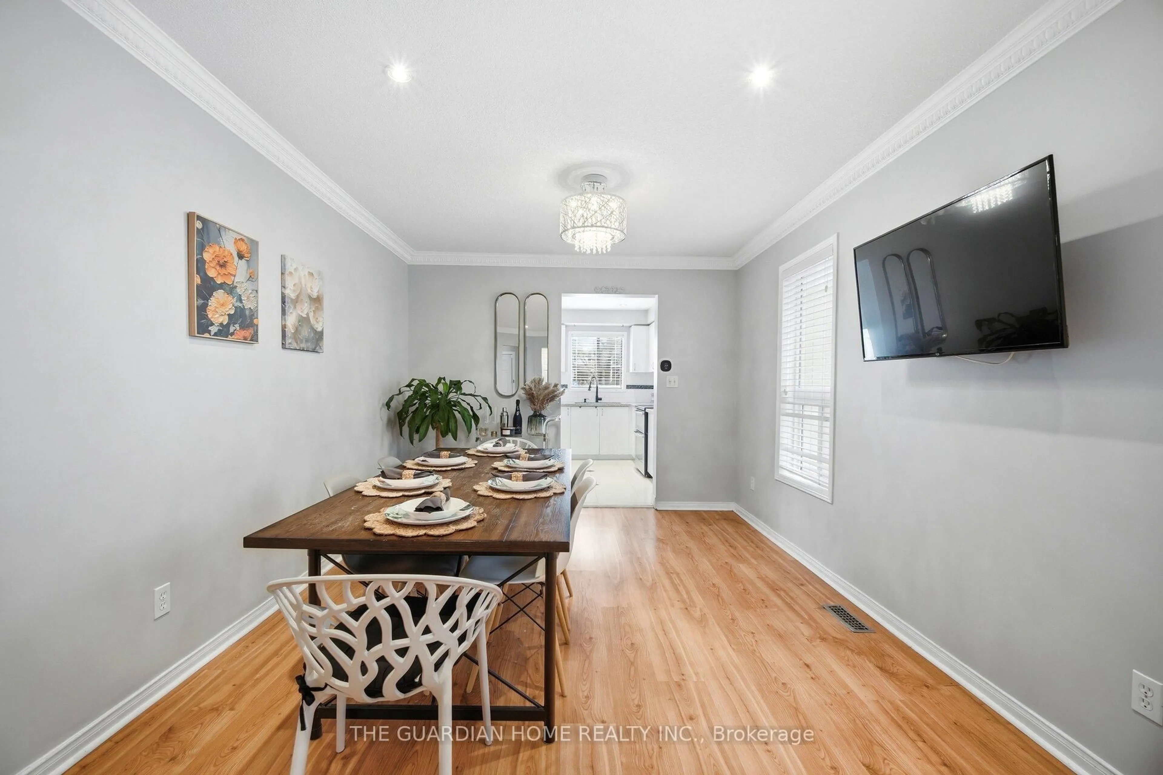 Dining room, wood/laminate floor for 24 Hibbard Dr, Ajax Ontario L1Z 1J7