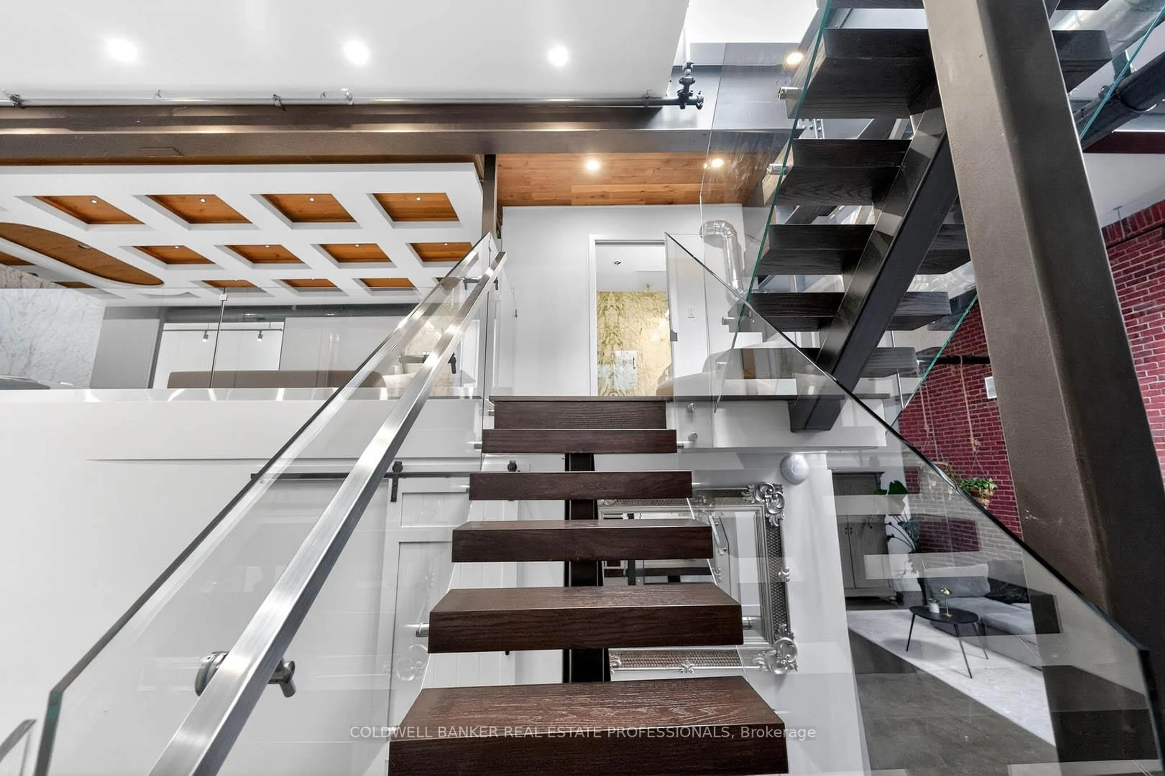 Unknown for 326 Carlaw Ave #127, Toronto Ontario M4M 3N8