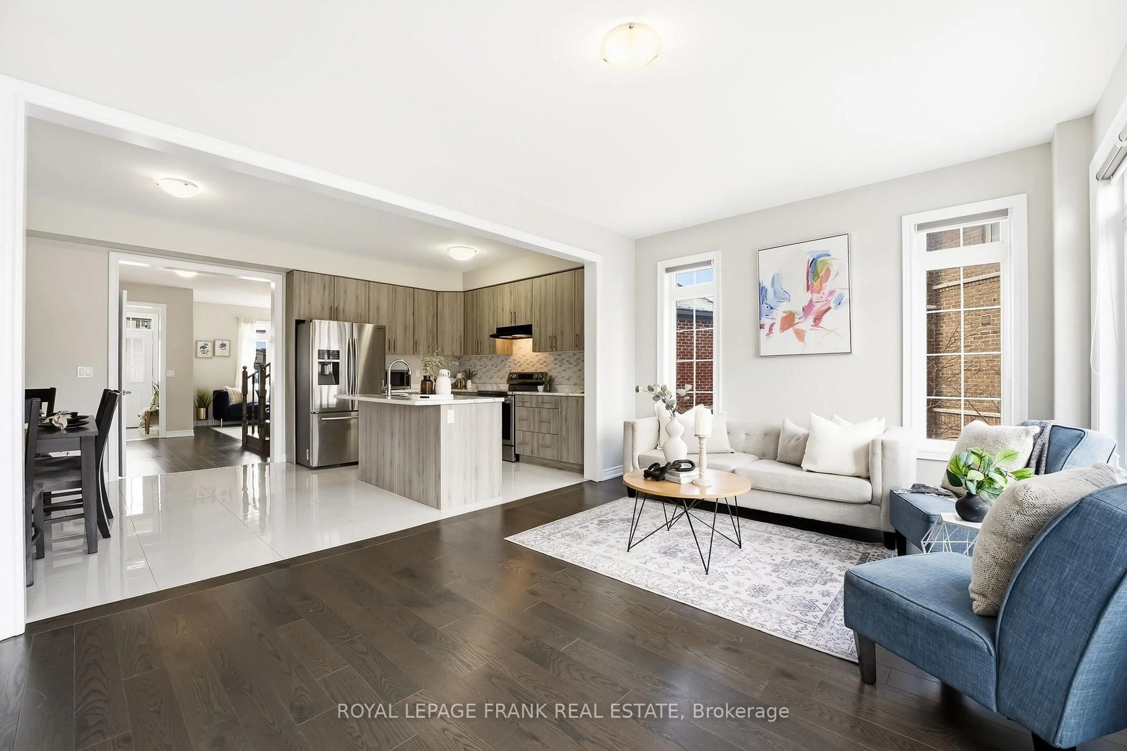 Open concept kitchen, unknown for 6 Aldridge Lane, Clarington Ontario L1B 1G9