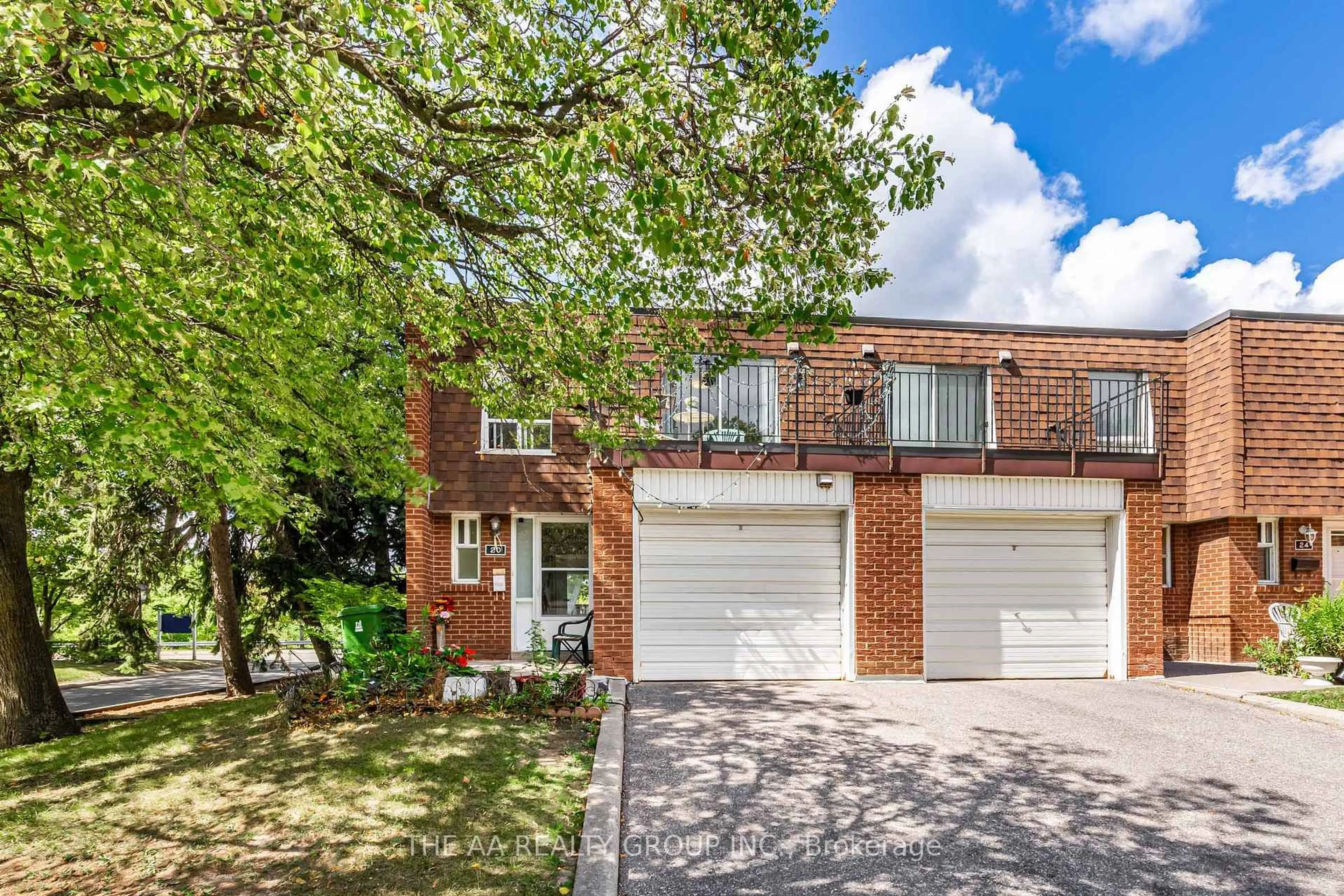 Home with brick exterior material, street for 50 Bridletowne Circ #20, Toronto Ontario M1W 2G8