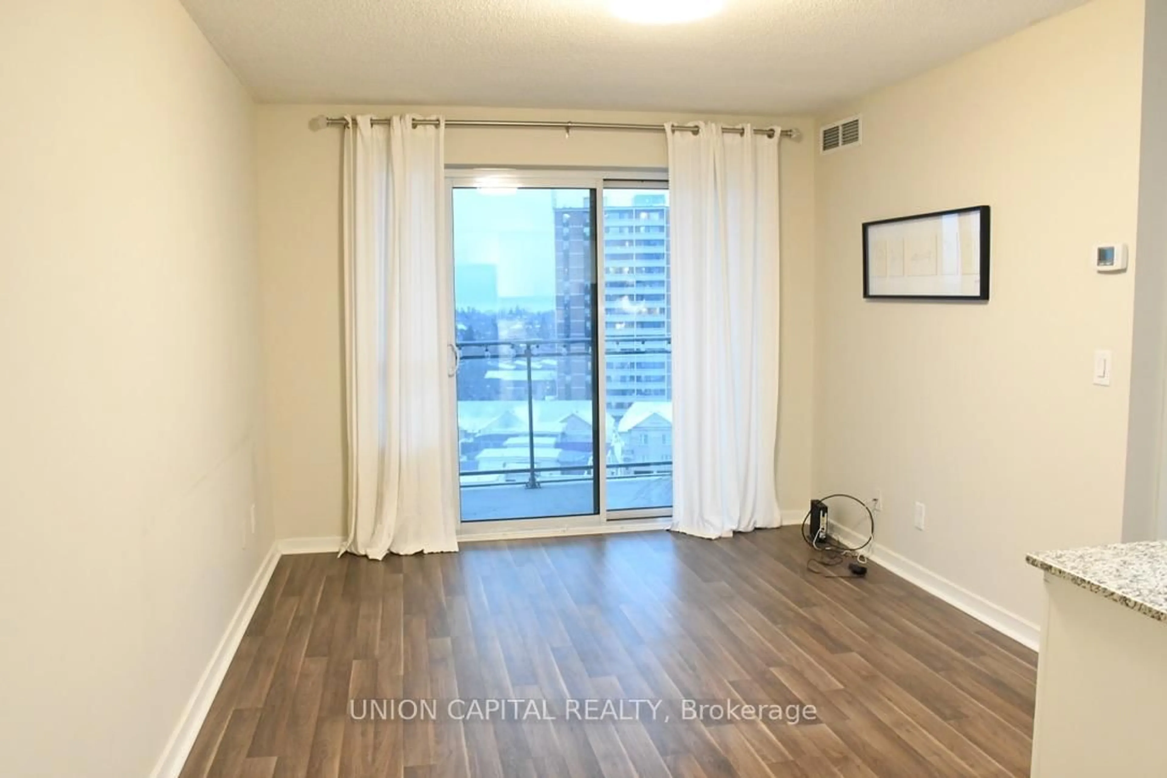 A pic of a room for 1235 Bayly St #1016, Pickering Ontario L1W 1L7