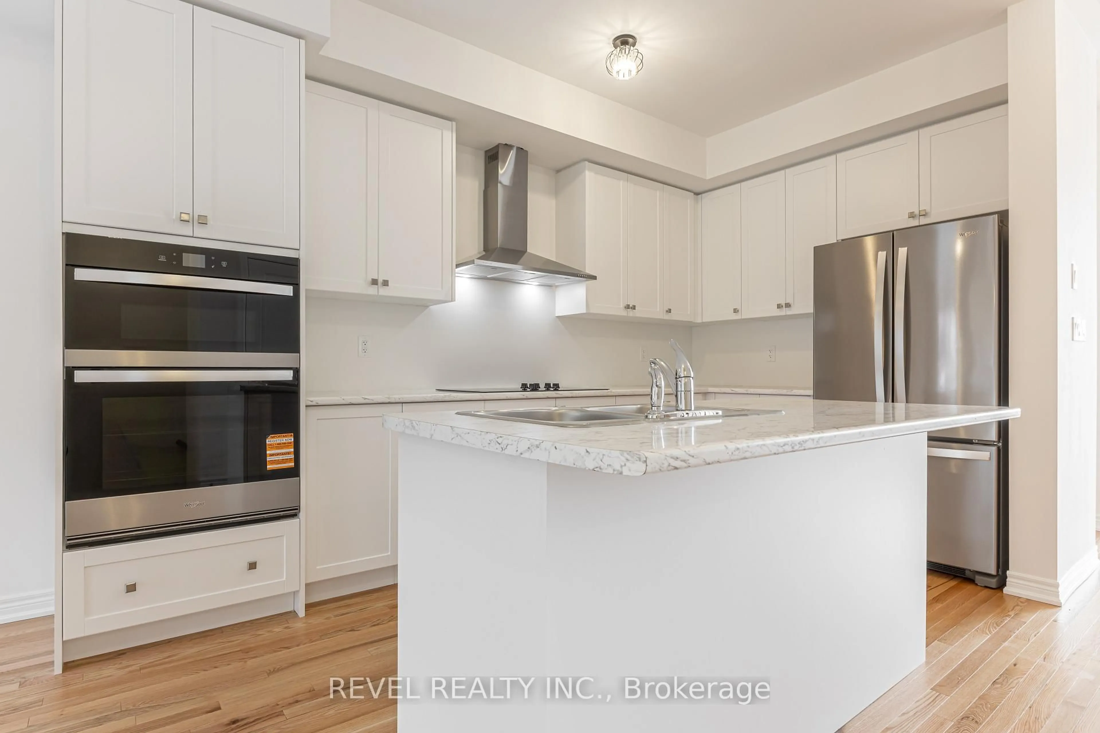 Open concept kitchen, unknown for 2926 Peter Matthew Dr, Pickering Ontario L1V 2P8