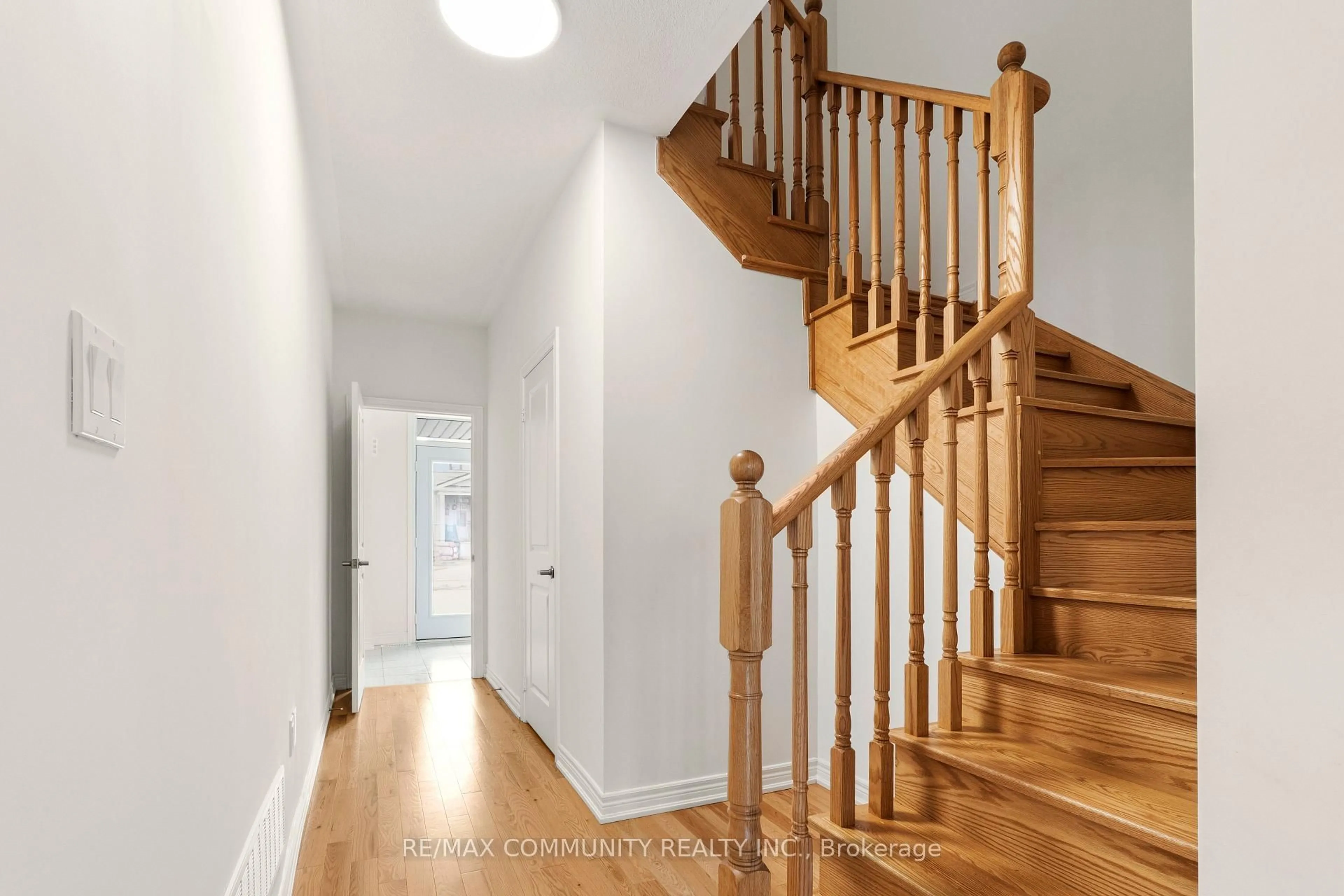 Unknown for 81 Armilia Pl, Whitby Ontario L1P 0P7