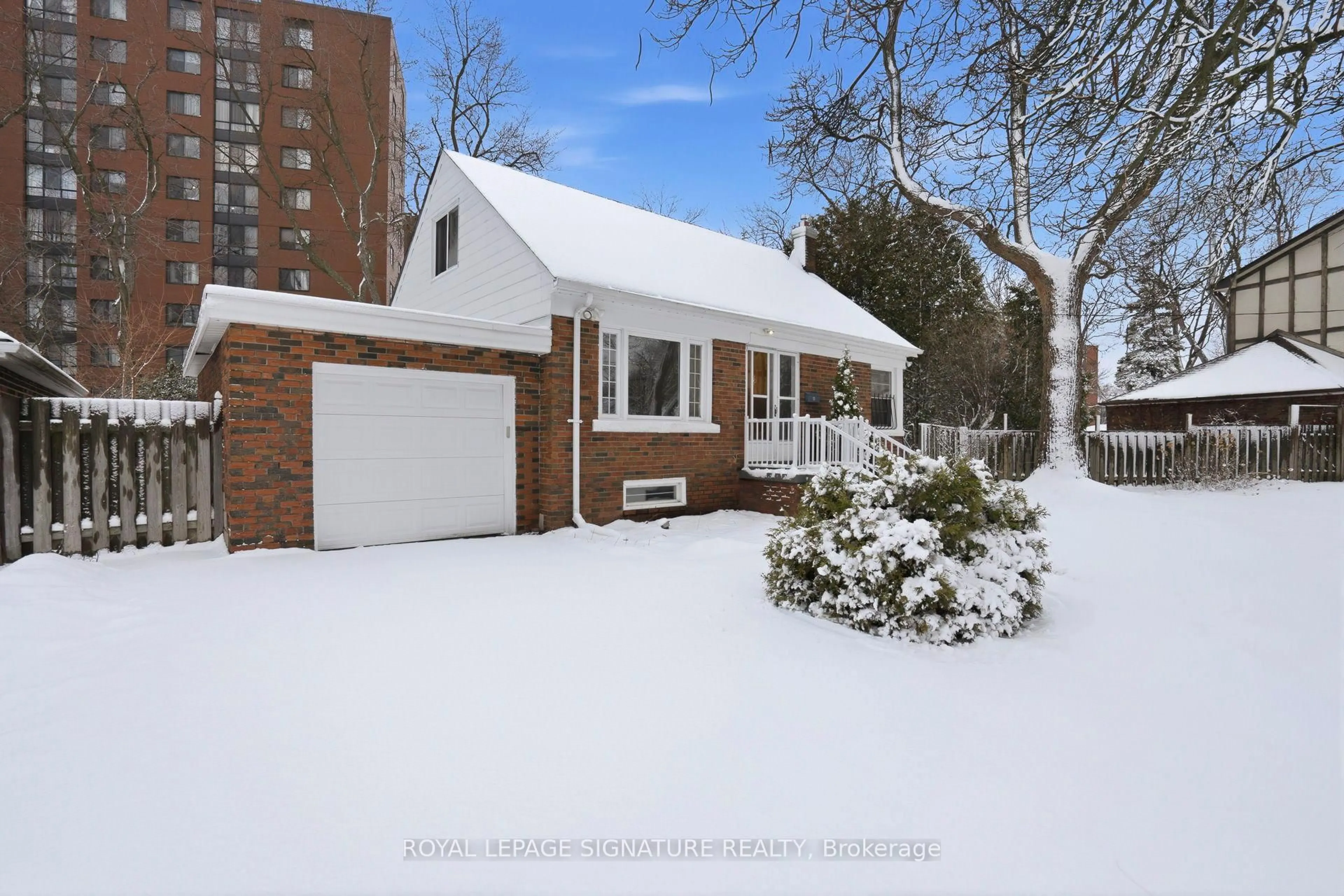 Unknown for 11 Innisdale Dr, Toronto Ontario M1R 1C4