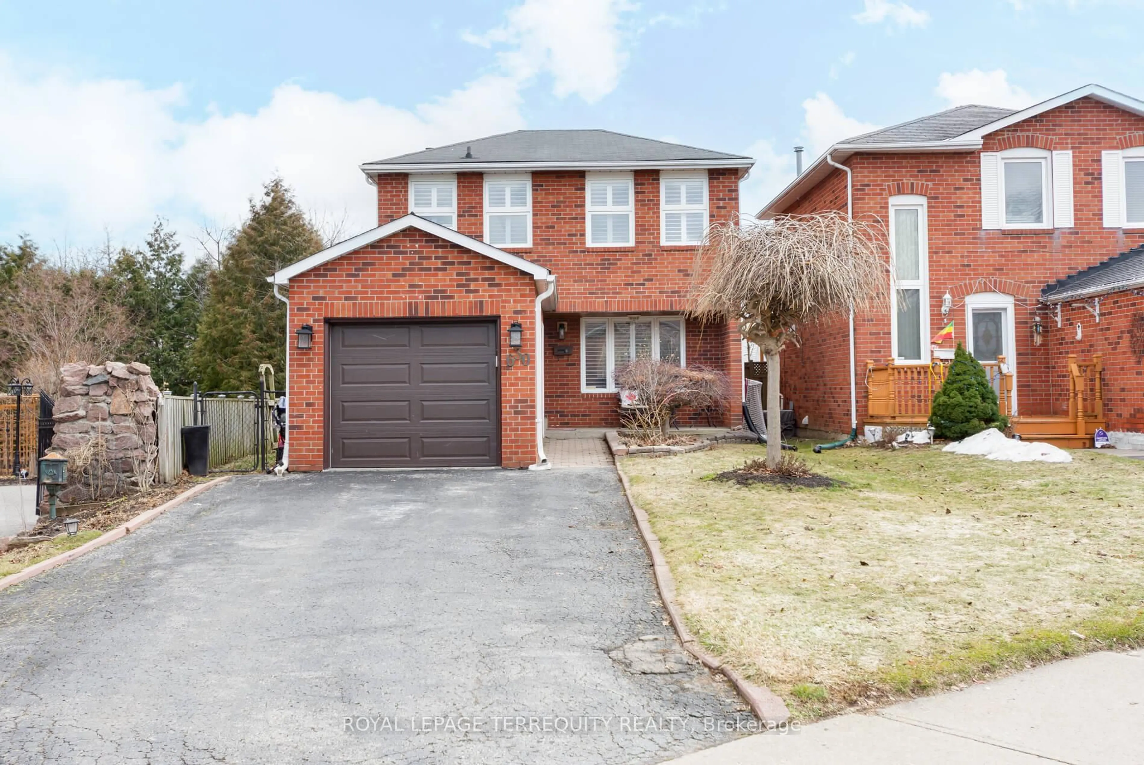 Home with brick exterior material, street for 630 Sultana Sq, Pickering Ontario L1V 3Y3