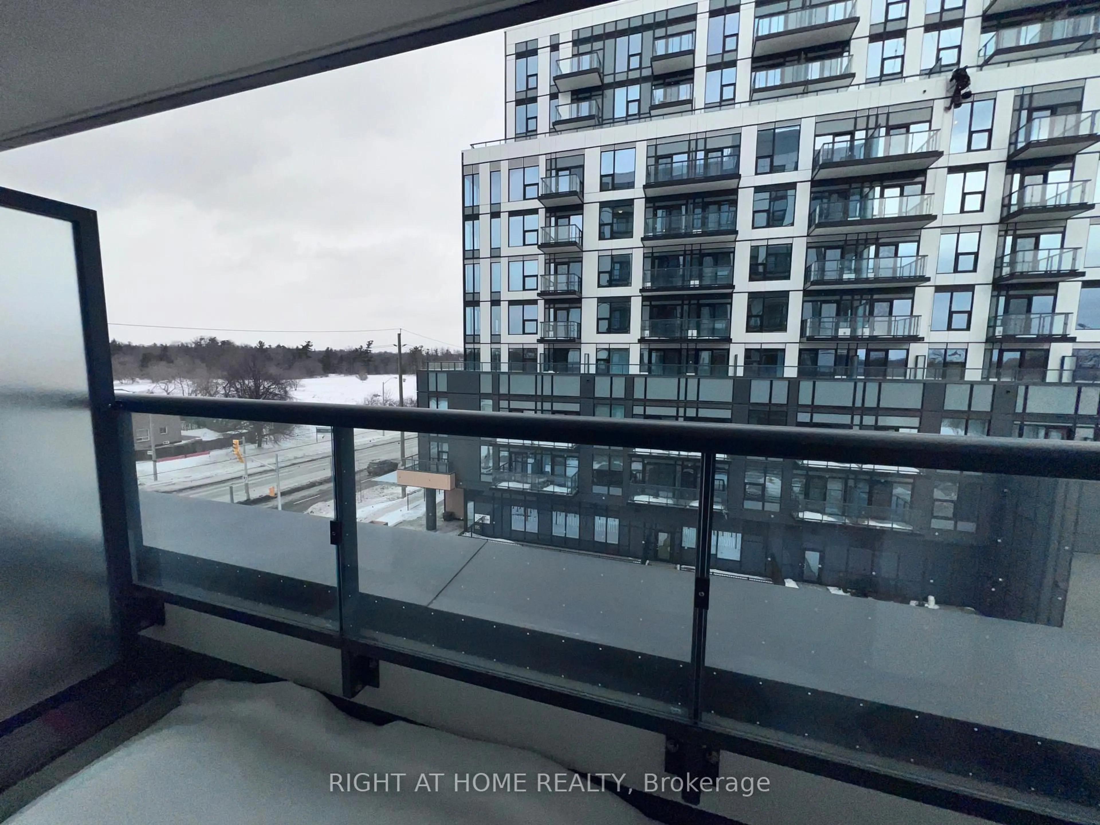 Unknown for 7437 Kingston Rd #407, Toronto Ontario M1B 0E9