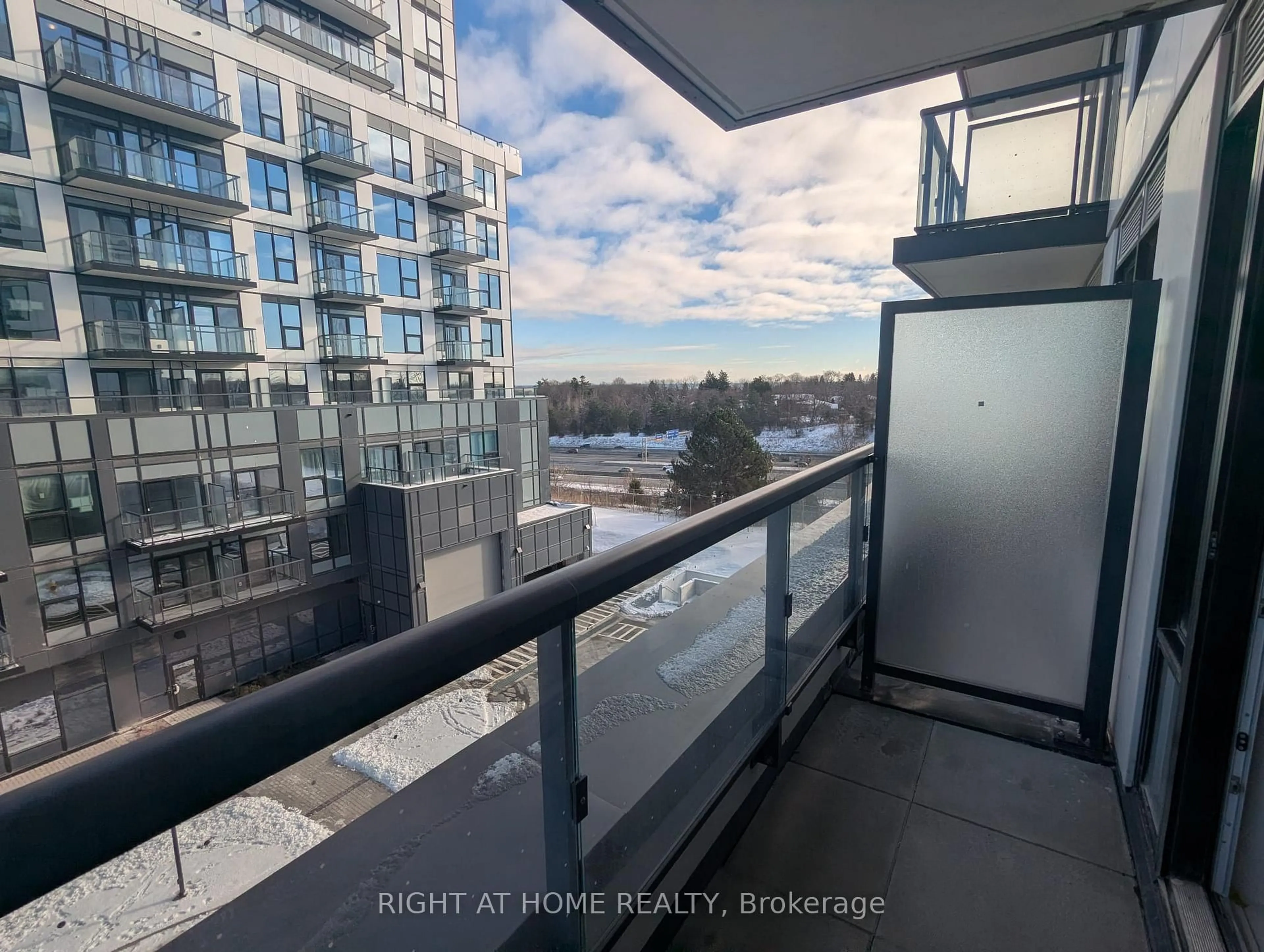 Unknown for 7437 Kingston Rd #407, Toronto Ontario M1B 0E9