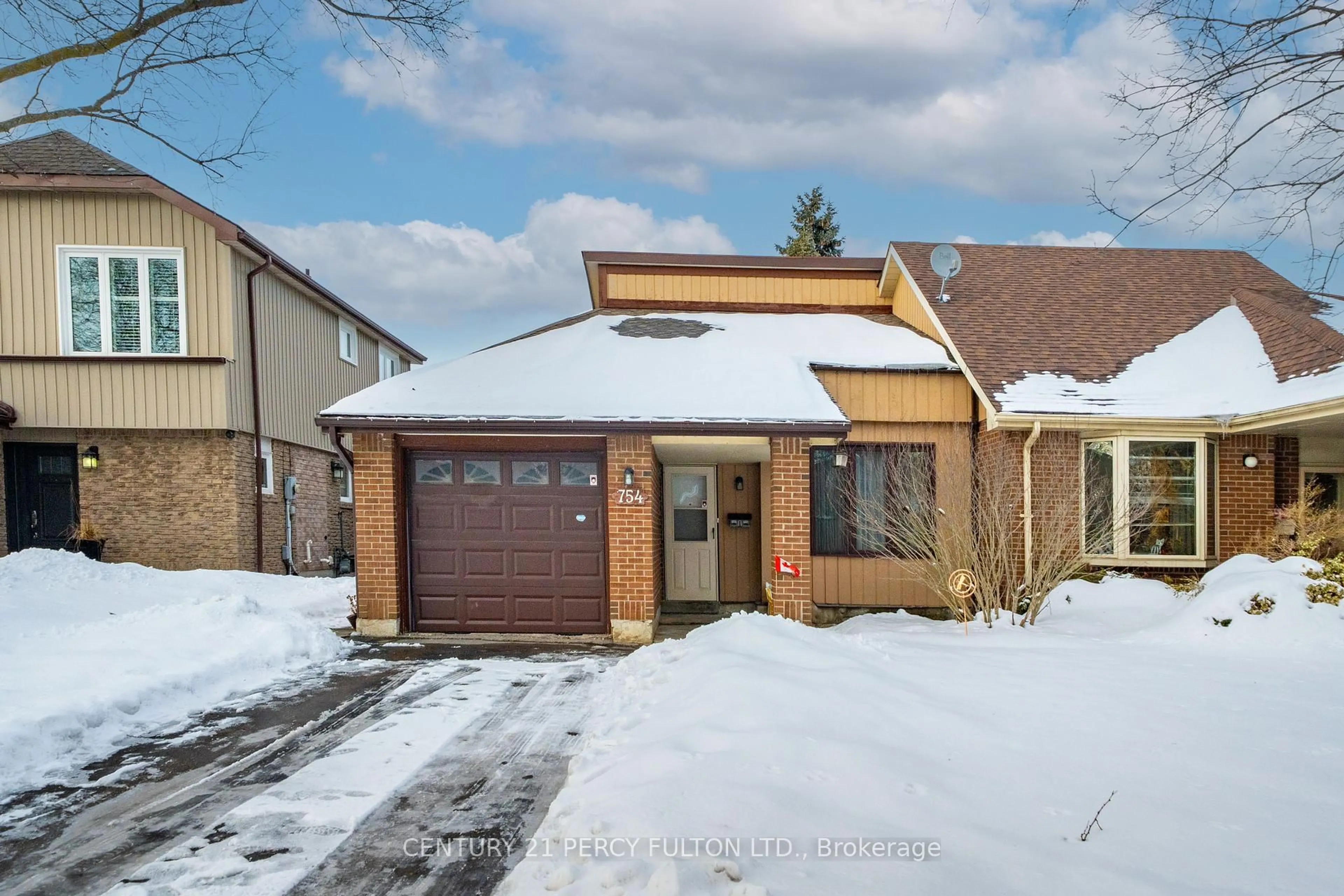 Unknown for 754 Edgewood Rd, Pickering Ontario L1V 2Z8