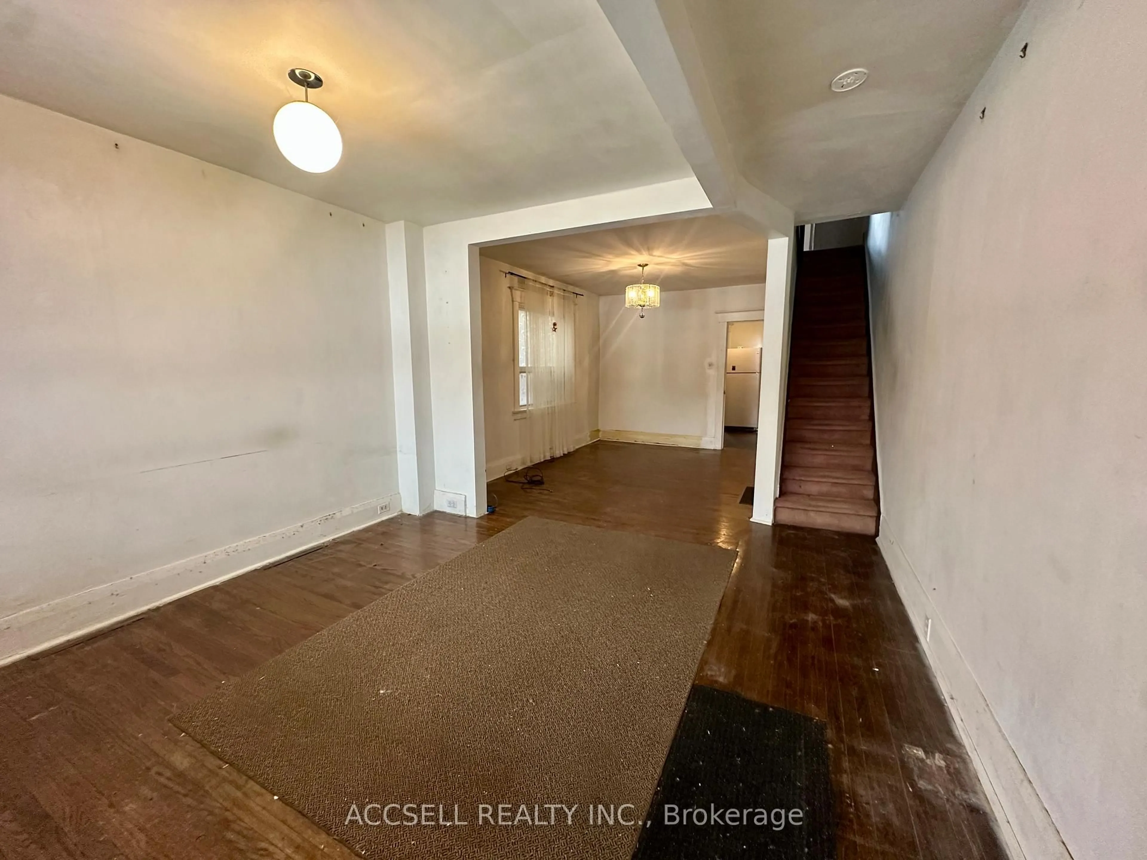 A pic of a room for 54 Chatham Ave, Toronto Ontario M4J 1K6