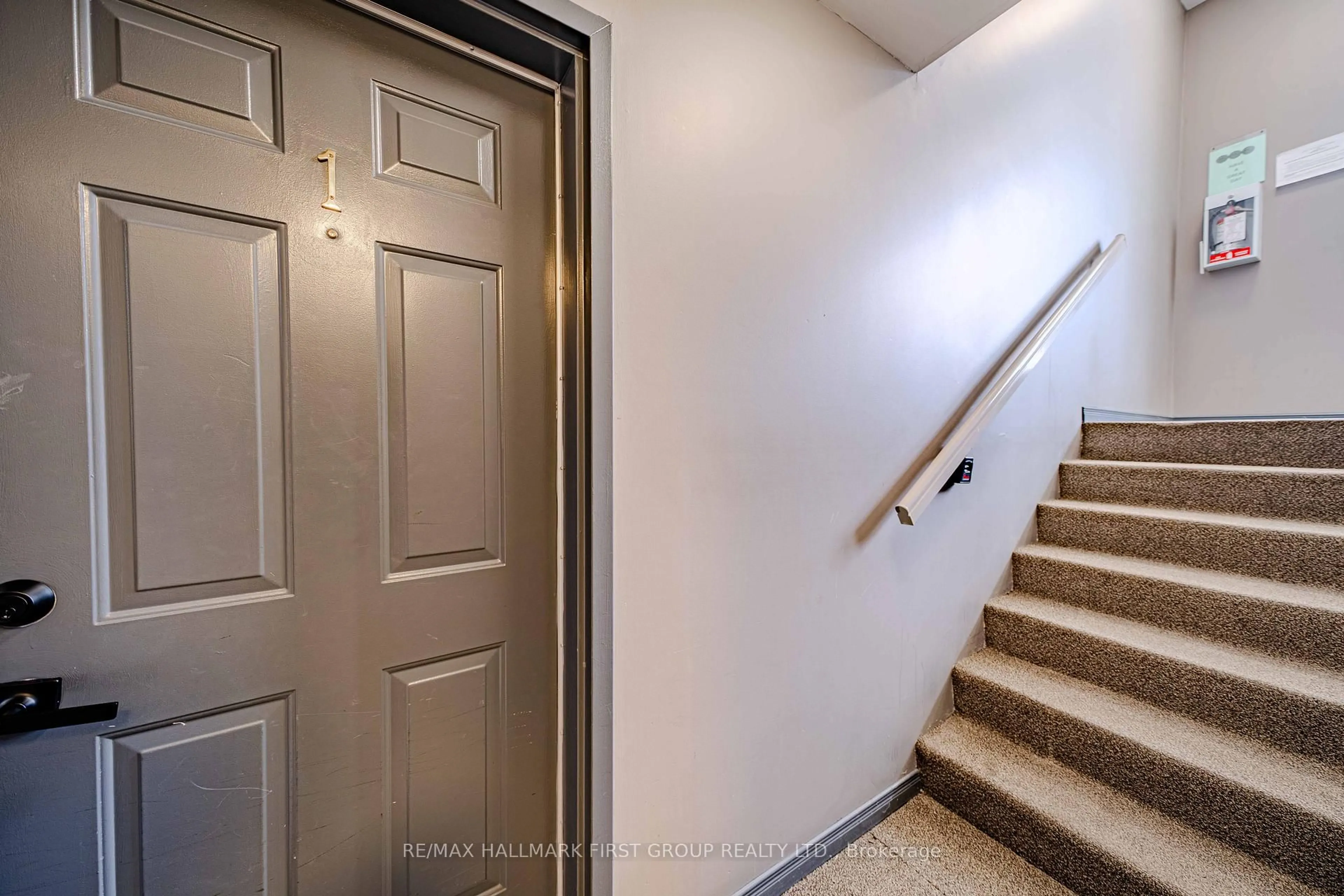 Unknown for 84 Petra Way #1, Whitby Ontario L1R 0A3