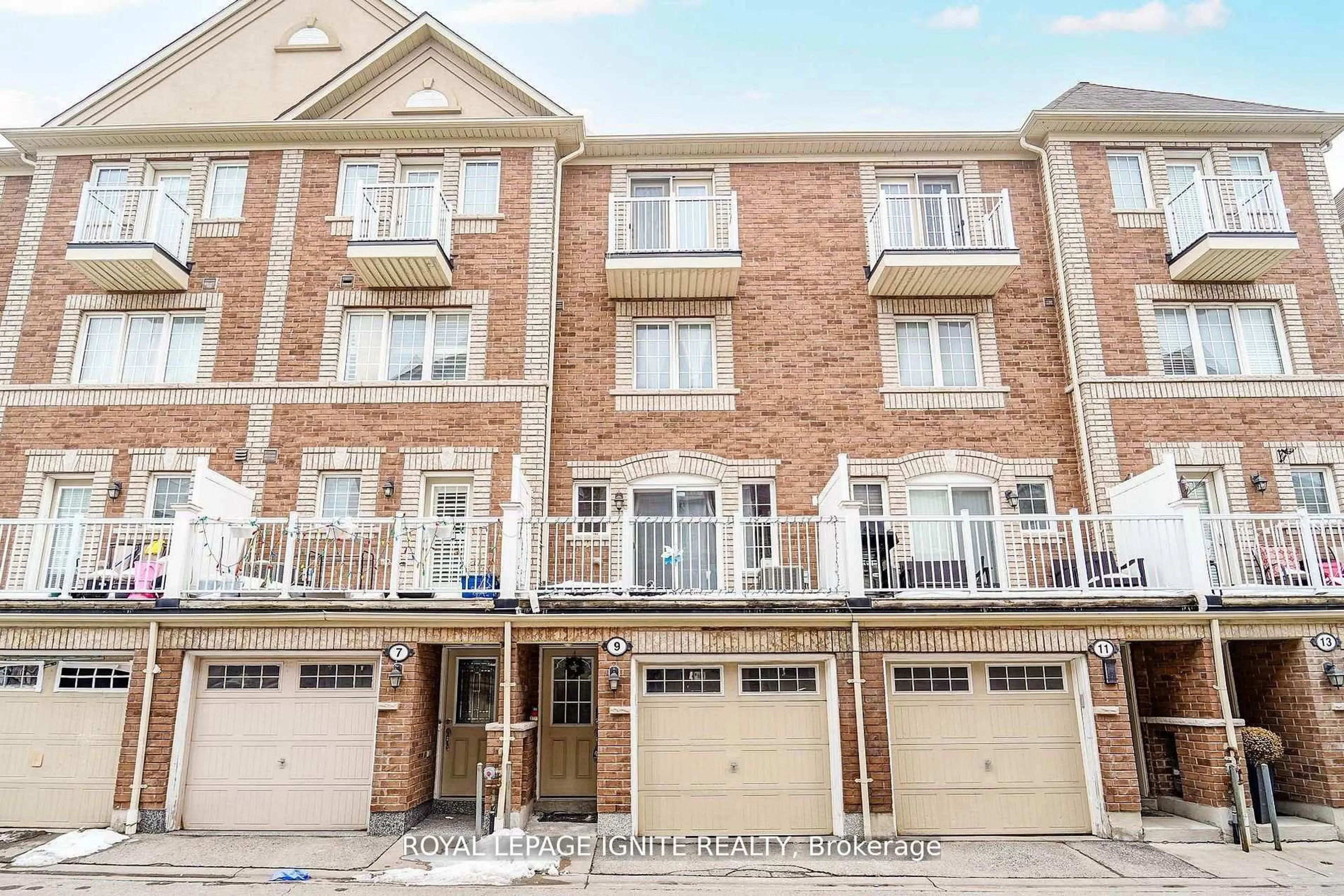 Unknown for 9 Cooperage Lane, Ajax Ontario L1S 0E8