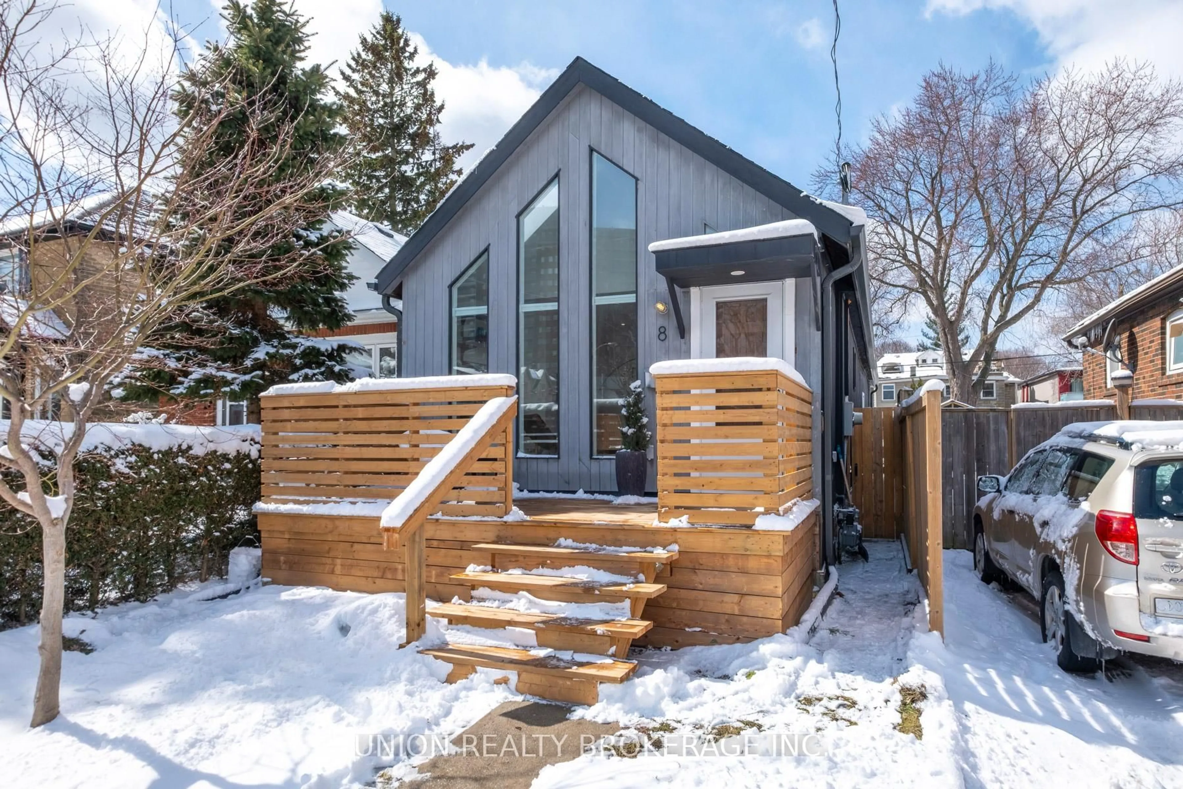 Unknown for 8 Bryant Ave, Toronto Ontario M4C 5G8