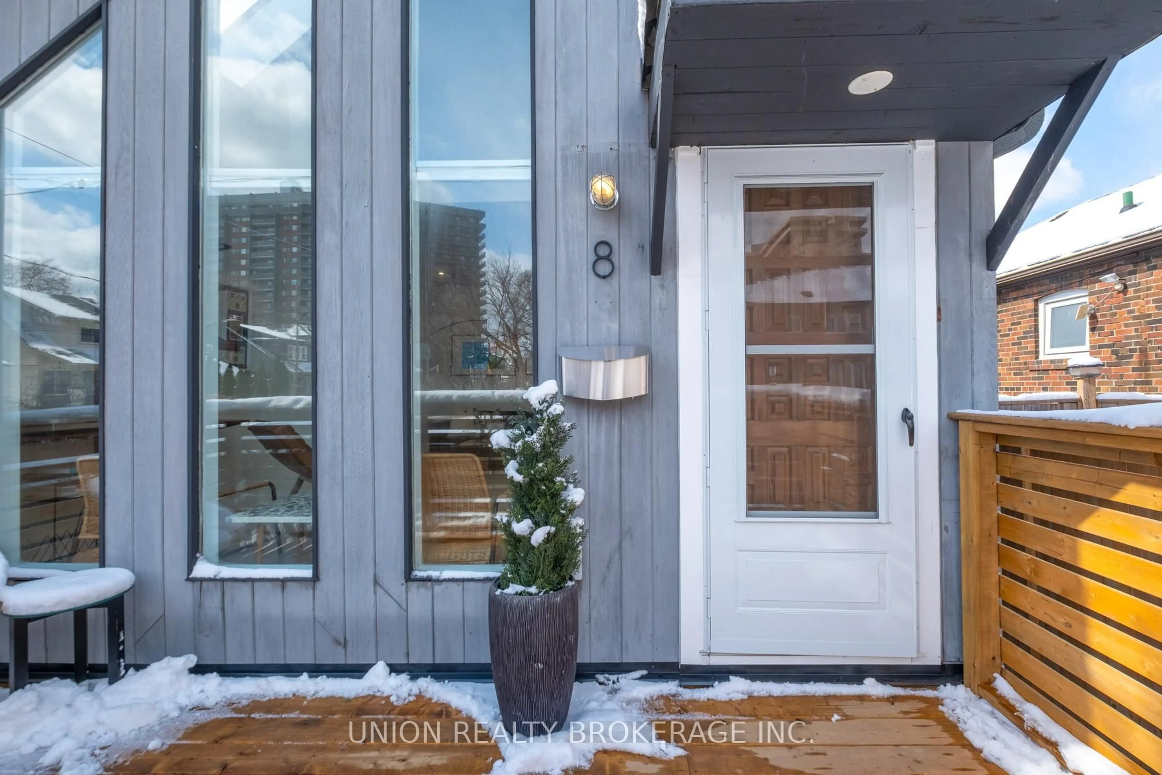 Indoor entryway for 8 Bryant Ave, Toronto Ontario M4C 5G8