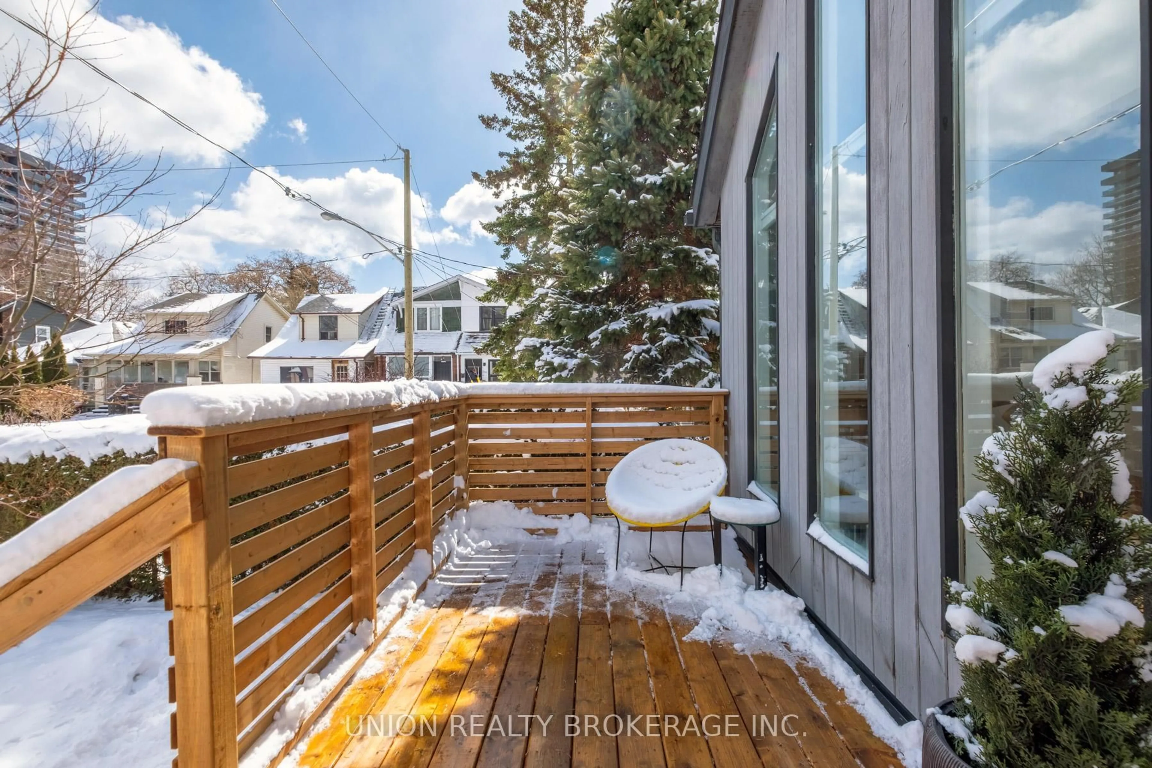 Patio, mountain view for 8 Bryant Ave, Toronto Ontario M4C 5G8