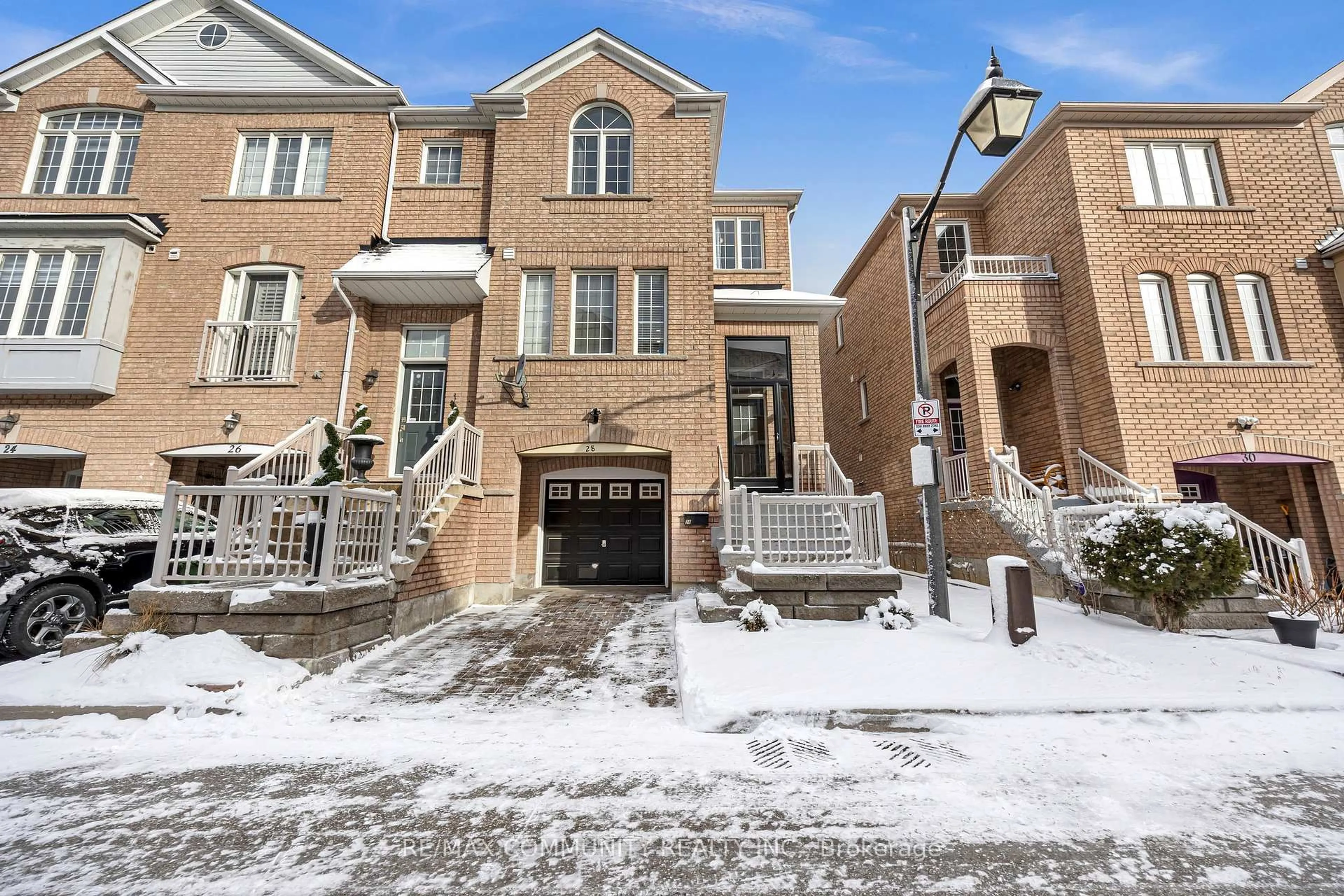 Unknown for 28 Ignatius Lane, Toronto Ontario M1E 0A3