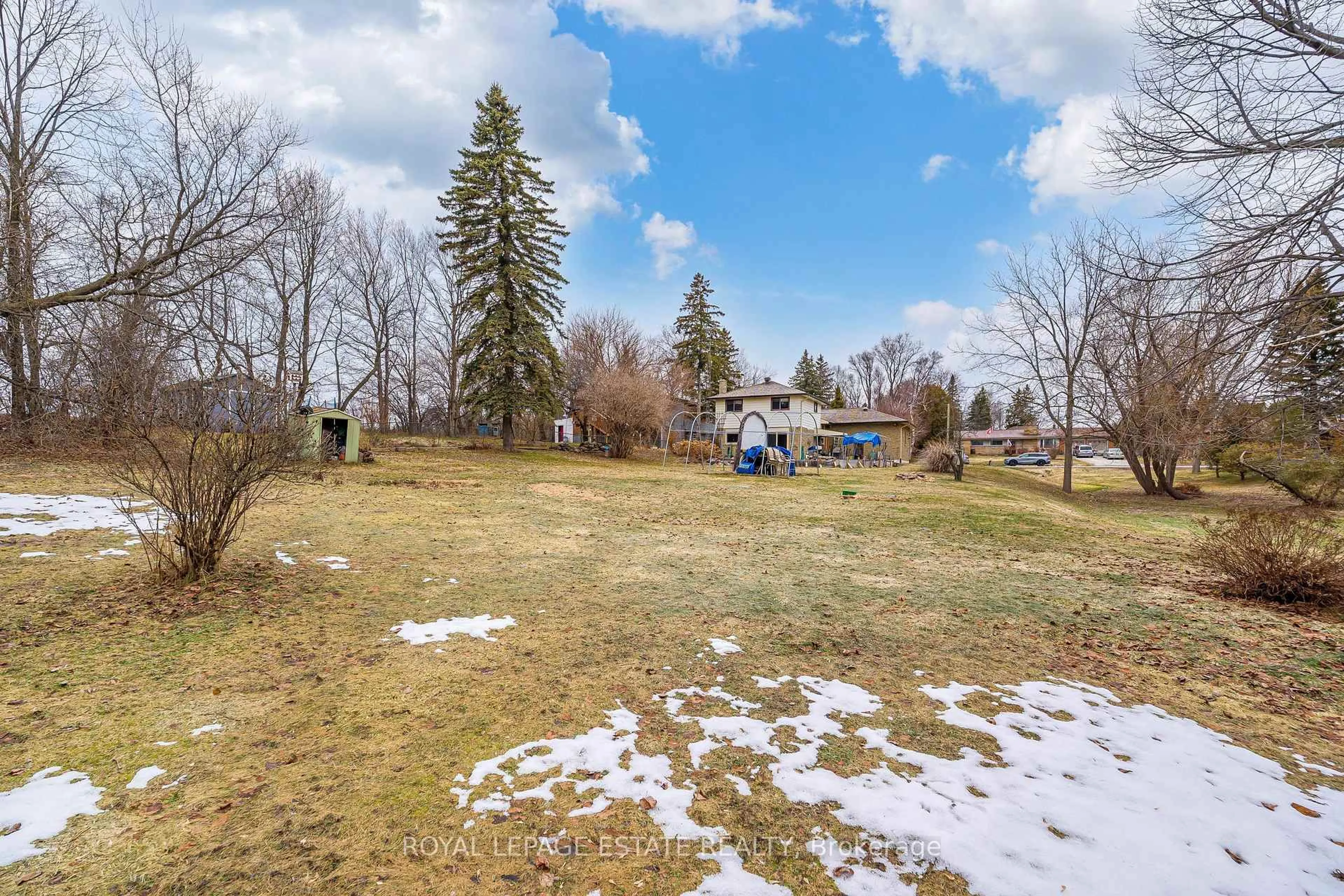 A pic from outside/outdoor area/front of a property/back of a property/a pic from drone, unknown for 2 Jomar Ave, Pickering Ontario L1V 2P9