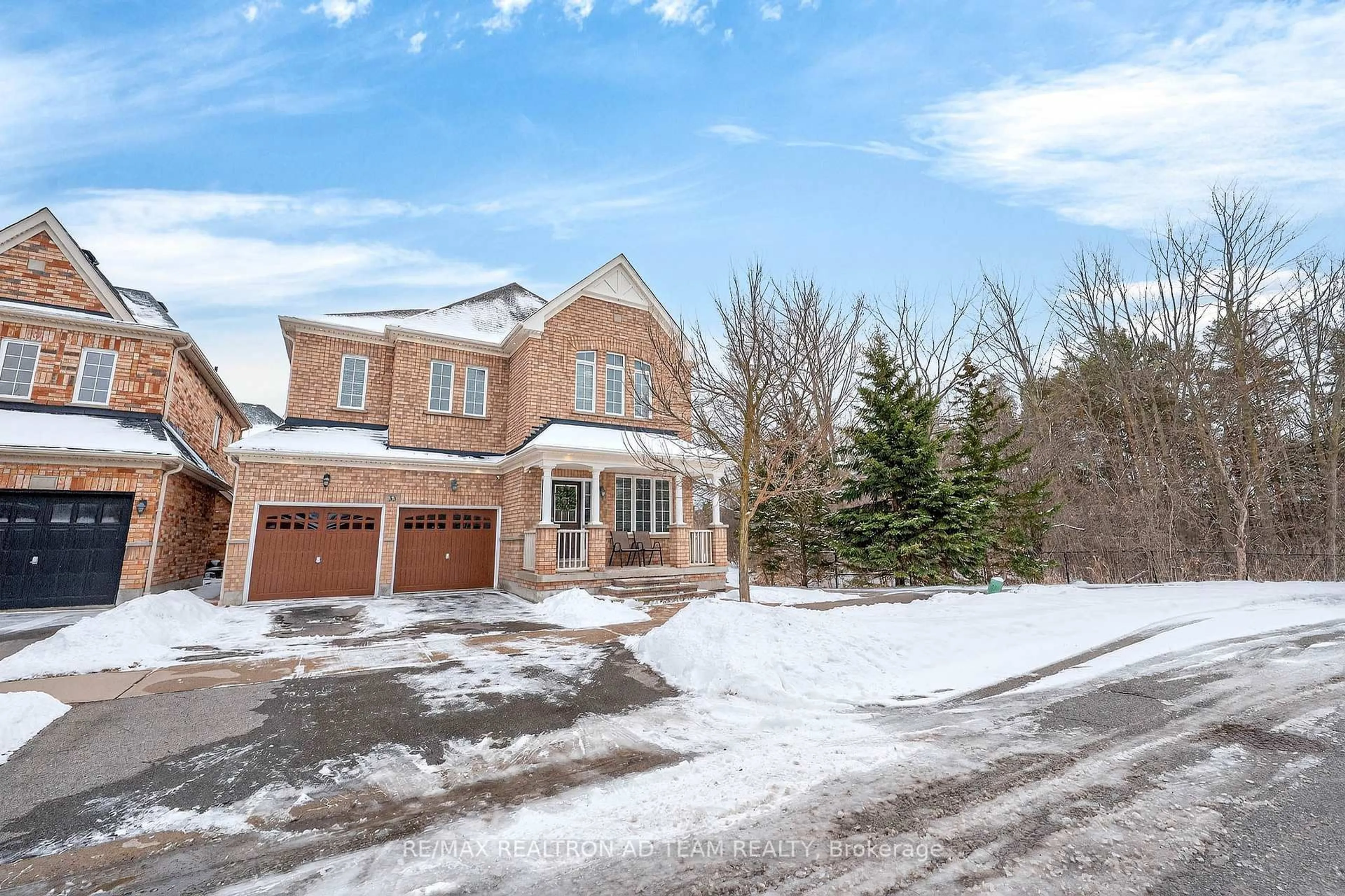 Unknown for 33 Wilsongary Circ, Ajax Ontario L1T 0G6