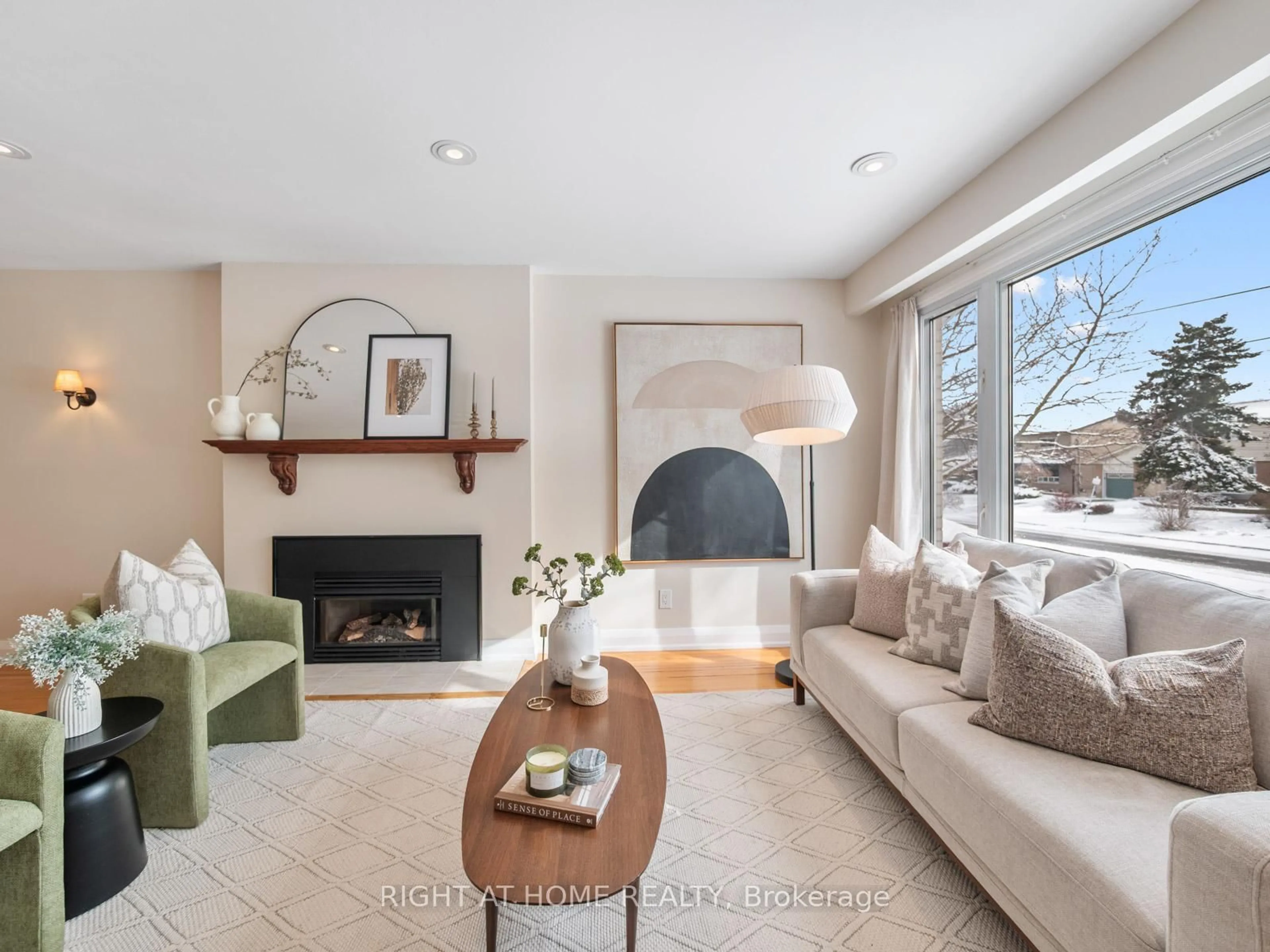 Living room with furniture, unknown for 971 Essa Cres, Pickering Ontario L1W 2J2