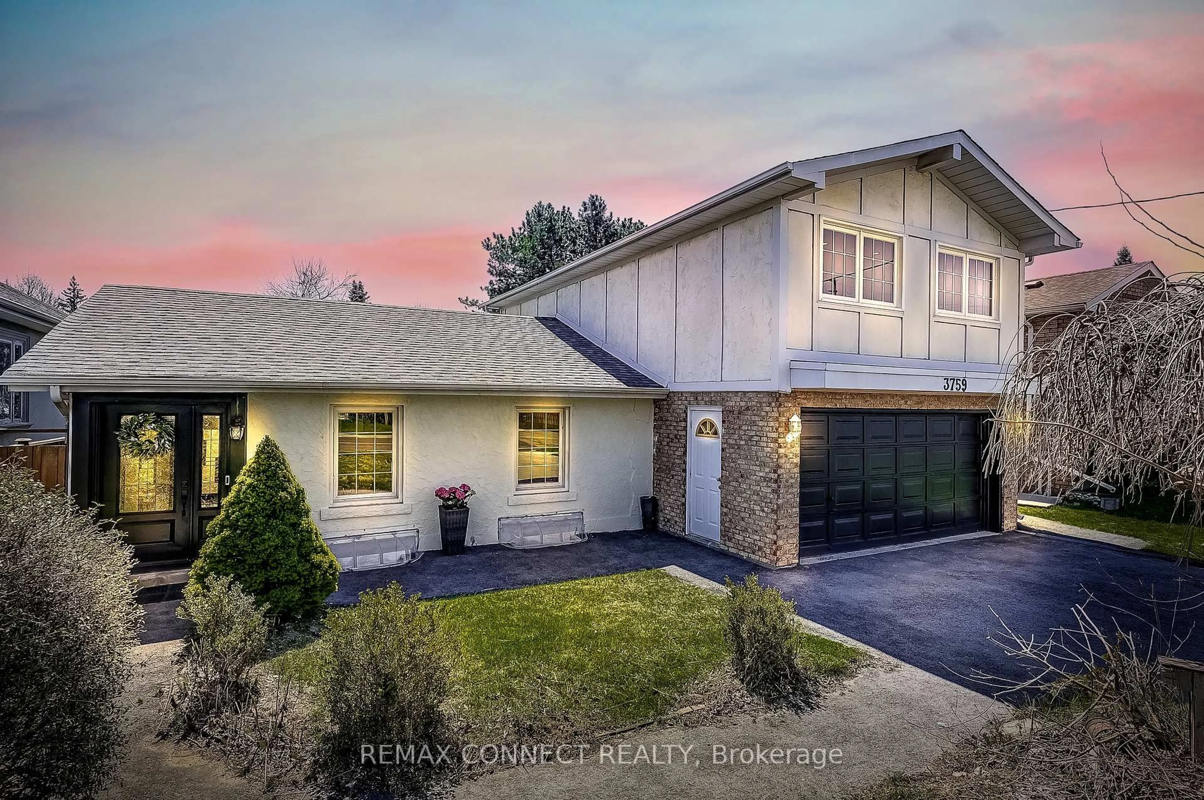 Home with brick exterior material, street for 3759 Ellesmere Rd, Toronto Ontario M1C 1H8