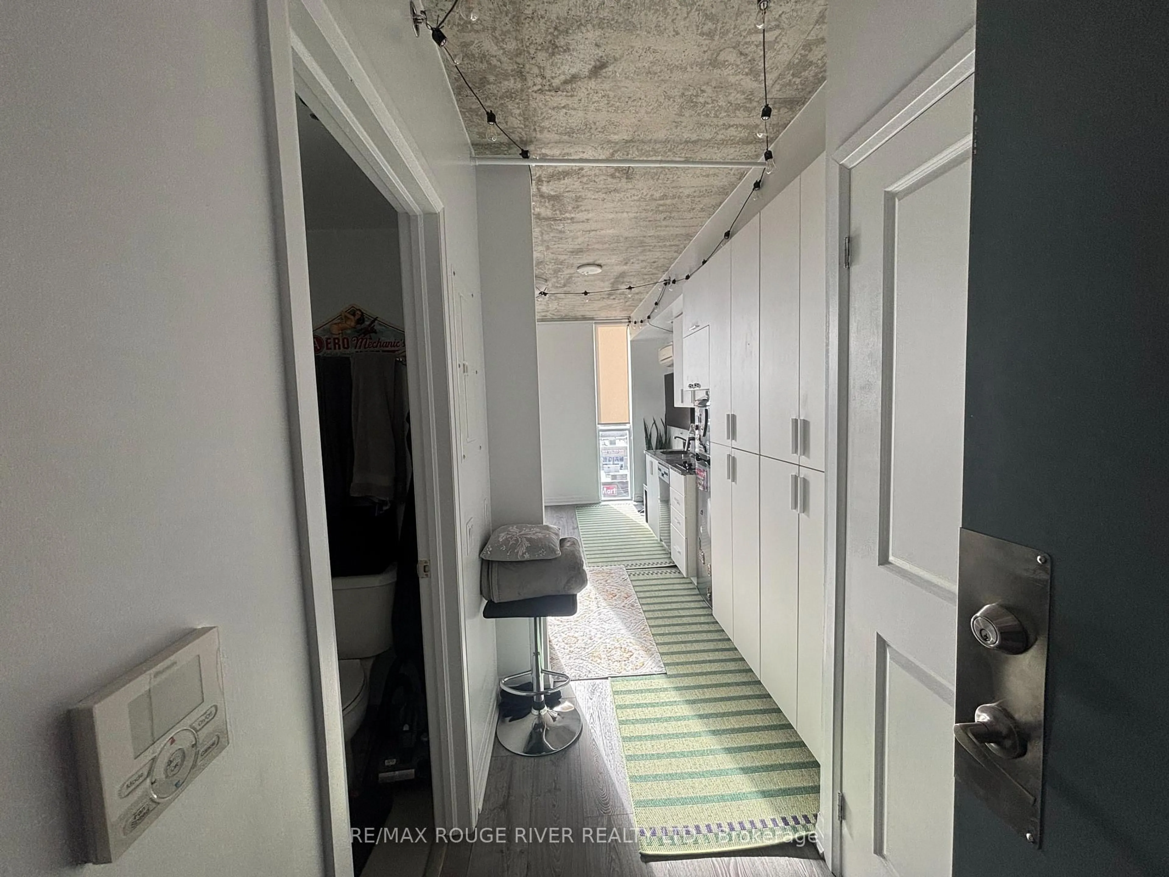 Unknown for 1900 Simcoe St #536, Oshawa Ontario L1G 4Y3