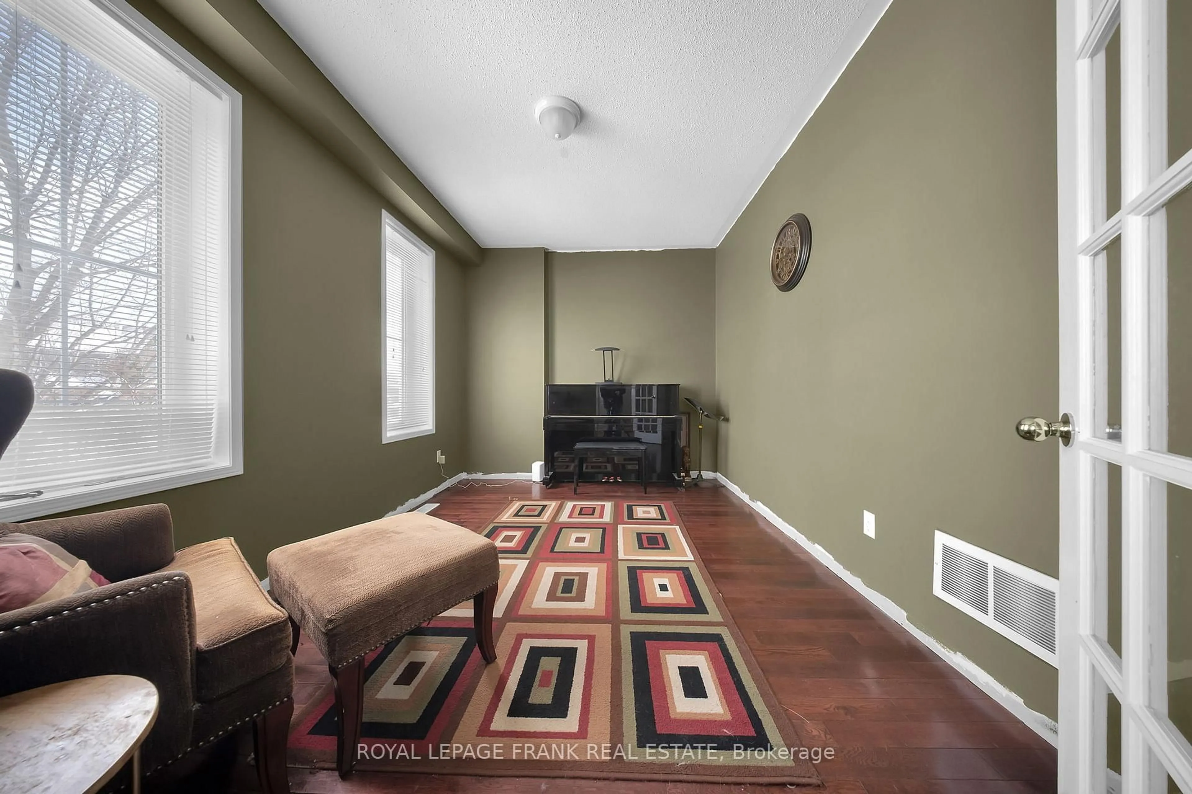 Unknown for 2300 Bridle Rd, Oshawa Ontario L1L 0A1