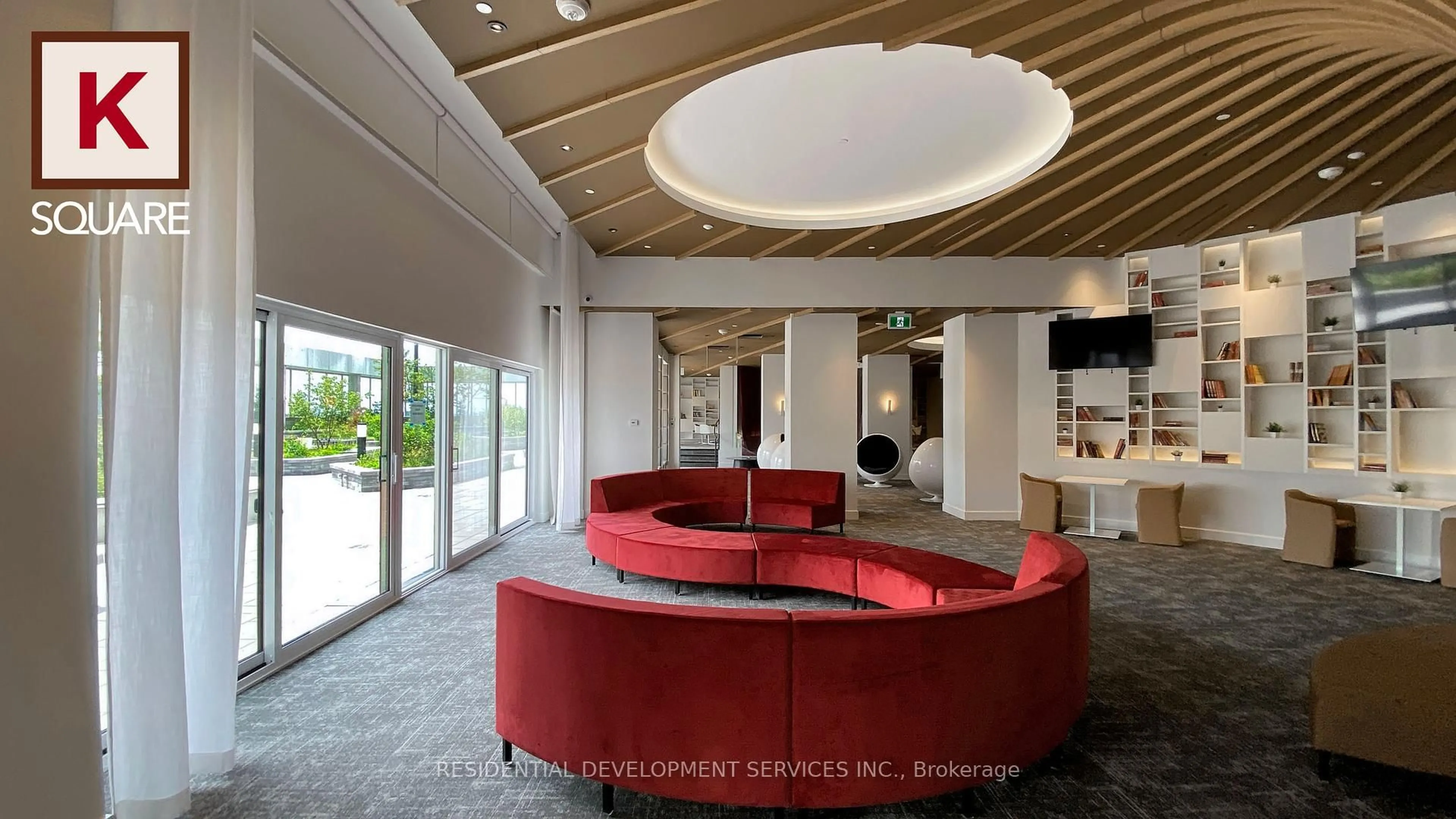 Lobby for 2033 Kennedy Rd #321, Toronto Ontario M1T 0B8