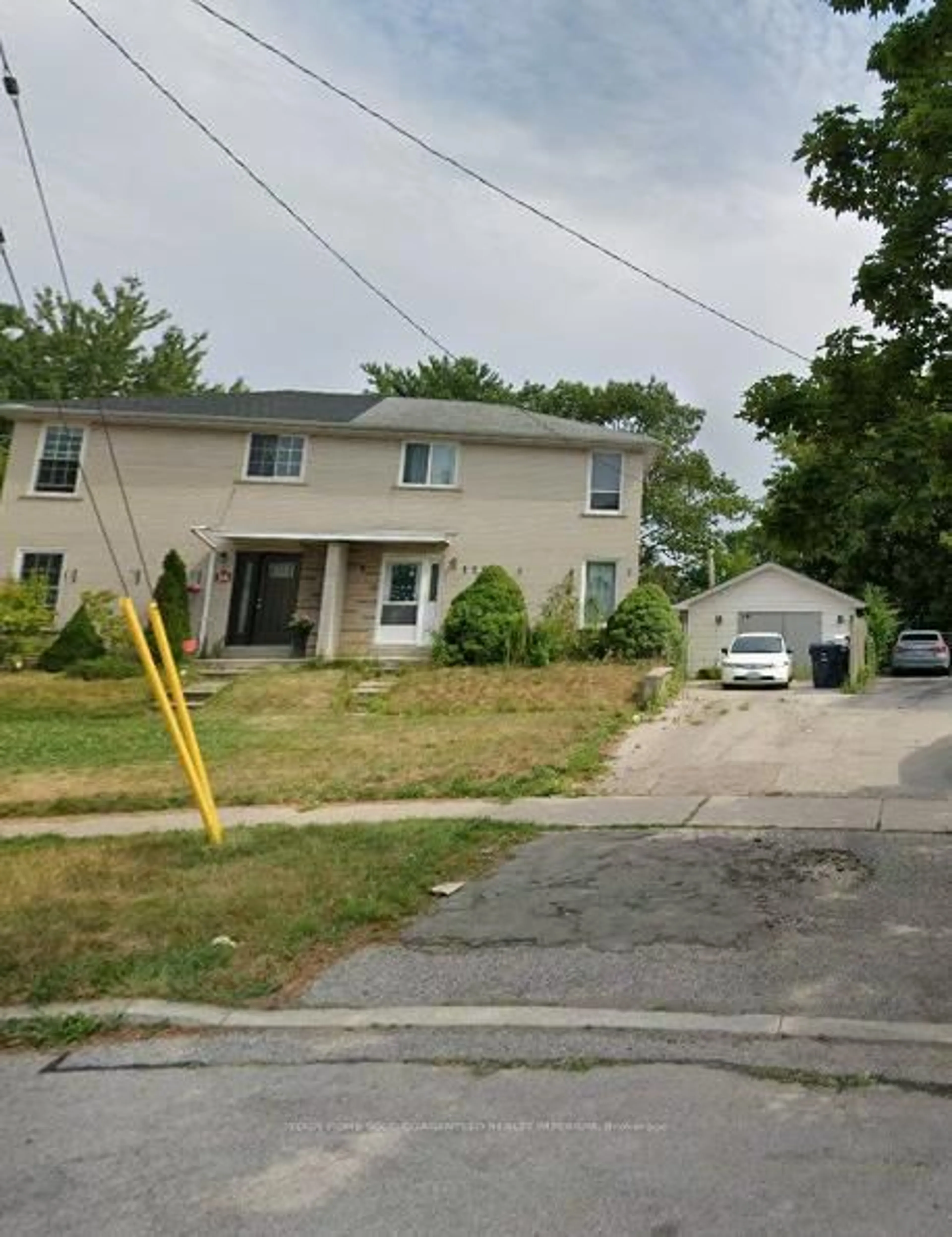 Unknown for 28 Athenia Crt, Toronto Ontario M1E 2C1