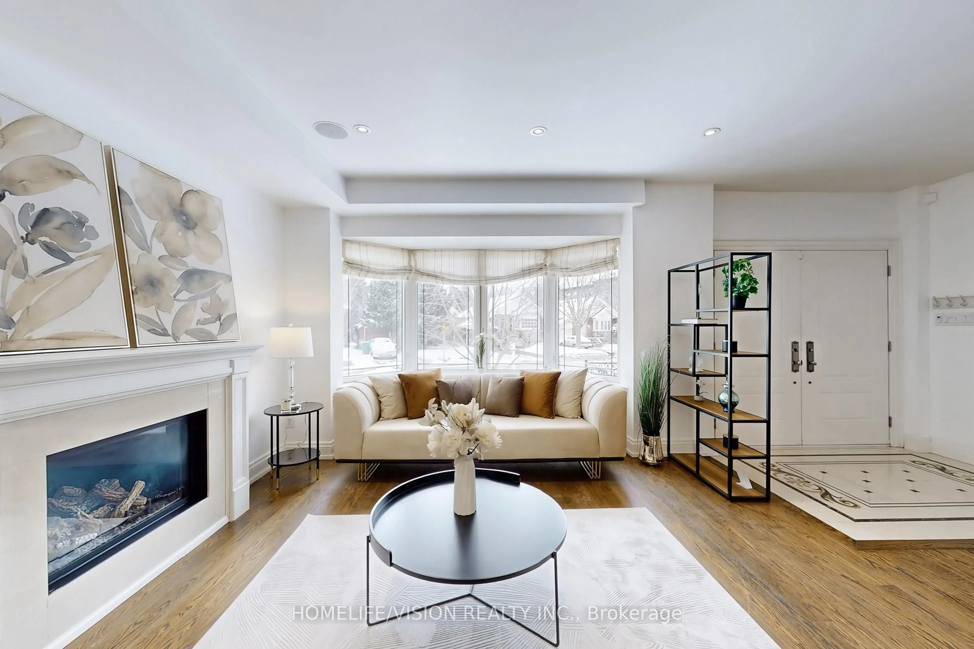 Living room with furniture, unknown for 69 Don Valley Dr, Toronto Ontario M4K 2J1