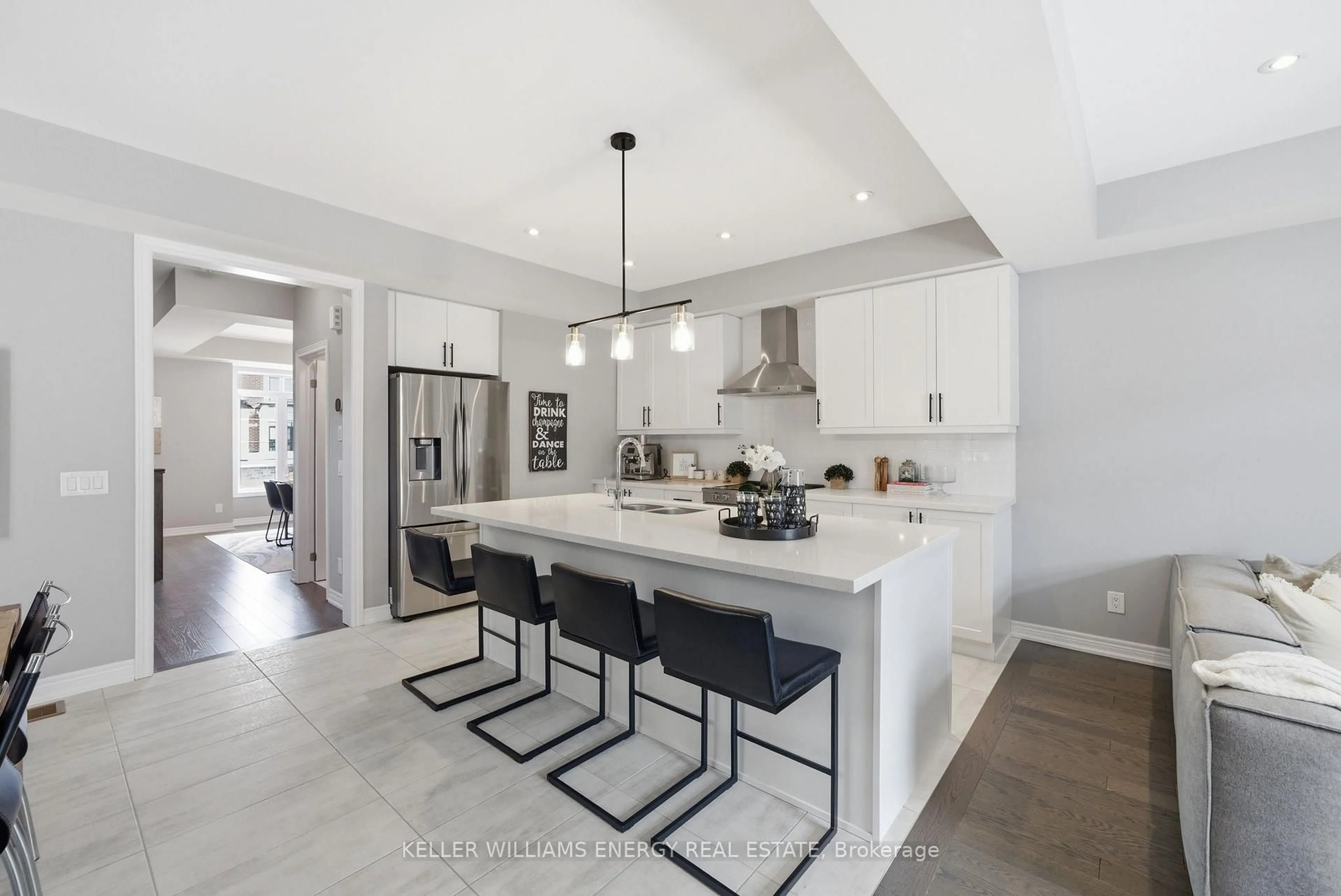 Open concept kitchen, ceramic/tile floor for 95 Dorian Dr, Whitby Ontario L1P 0C8