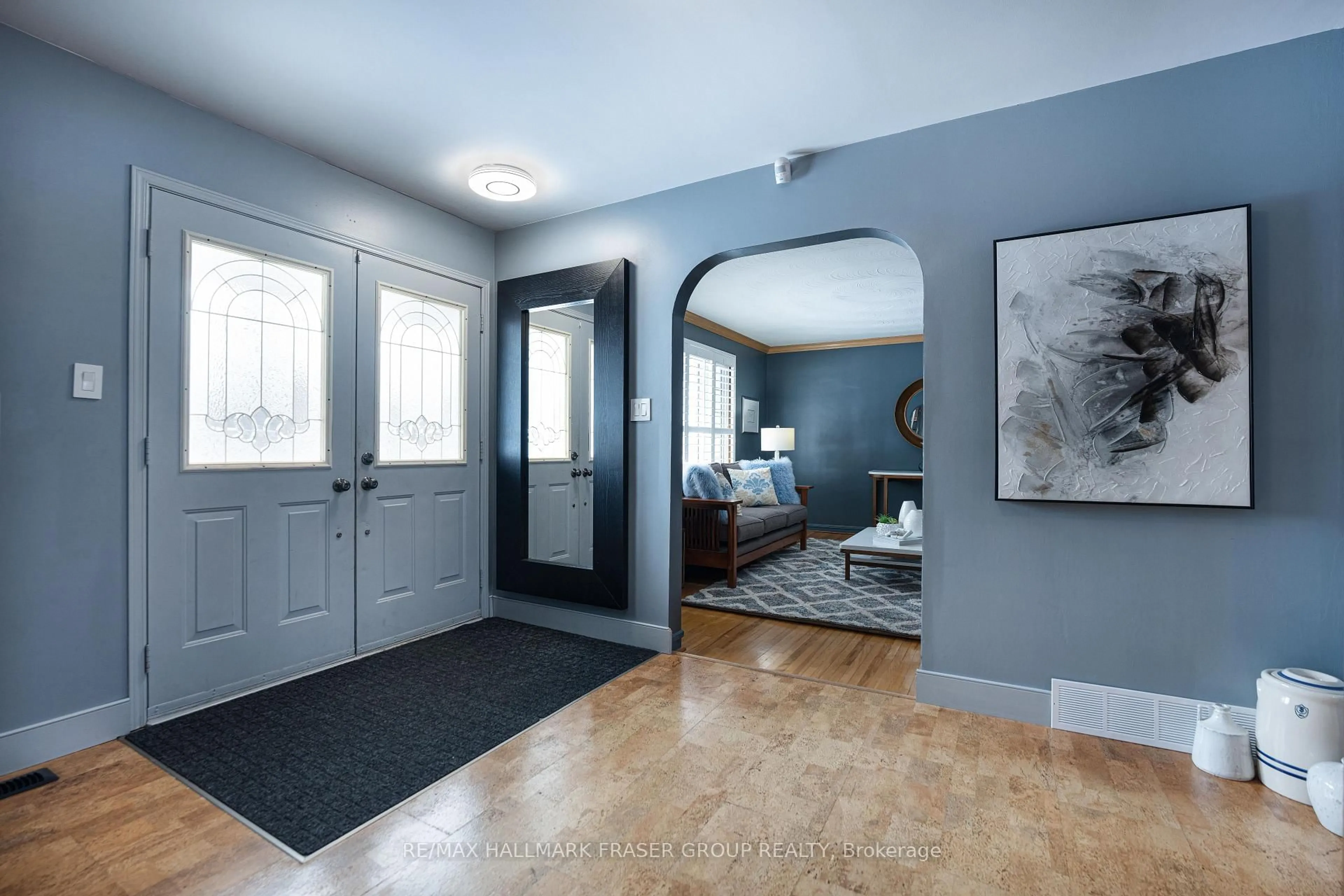 Indoor entryway for 48 Rideout St, Ajax Ontario L1S 1P8