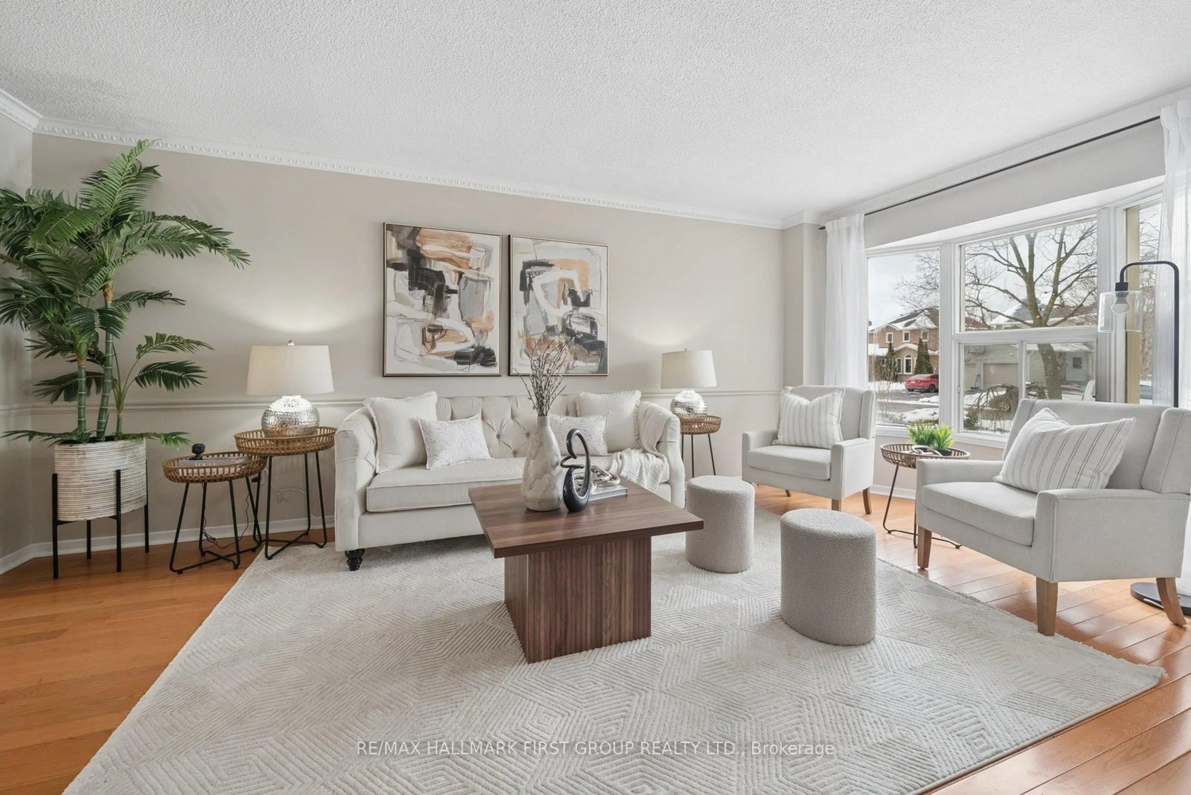 Living room with furniture, unknown for 658 Cognac Cres, Pickering Ontario L1X 1L7