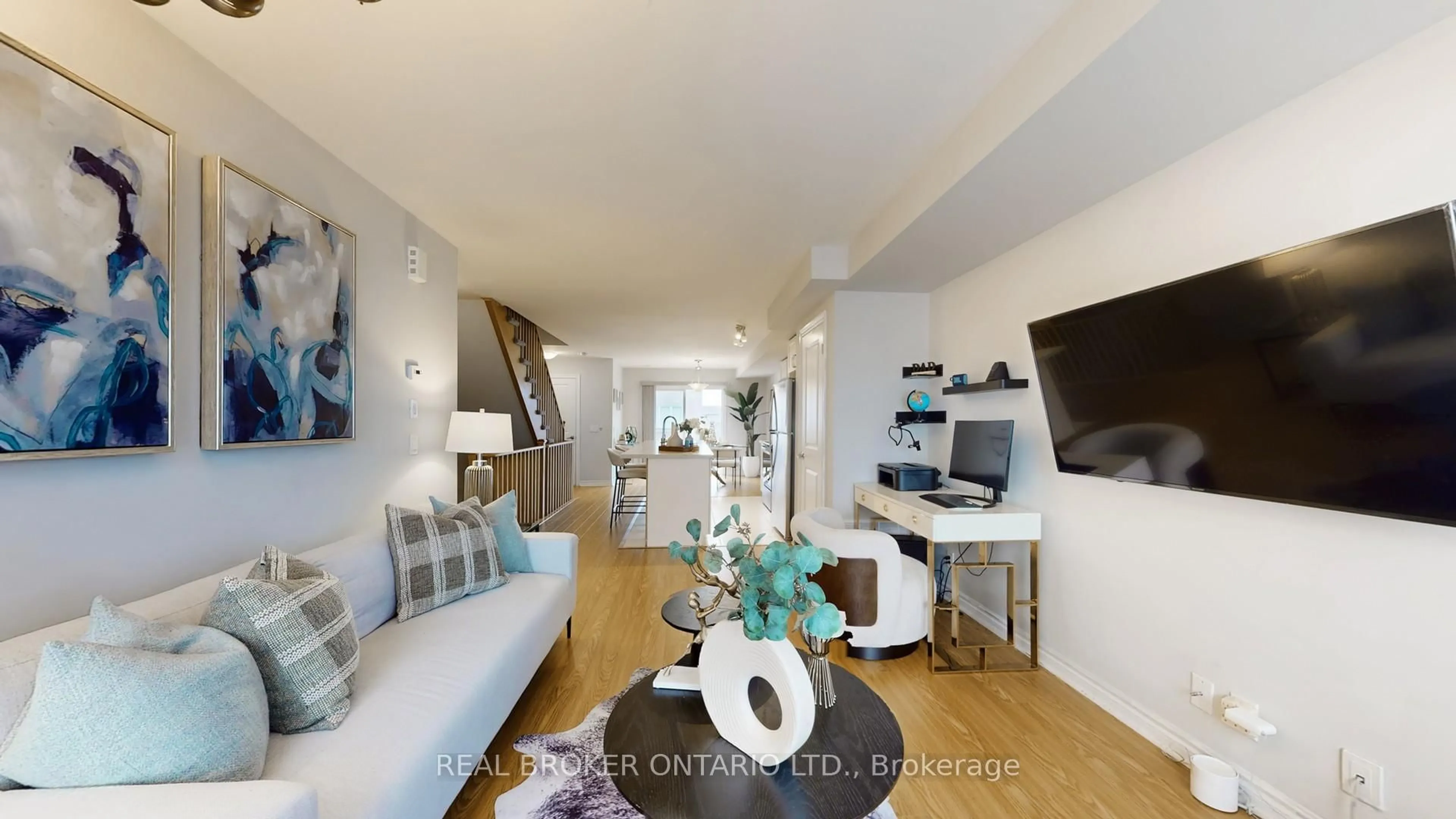 Living room with furniture, unknown for 2500 Hill Rise Crt #124, Oshawa Ontario L1L 0M6