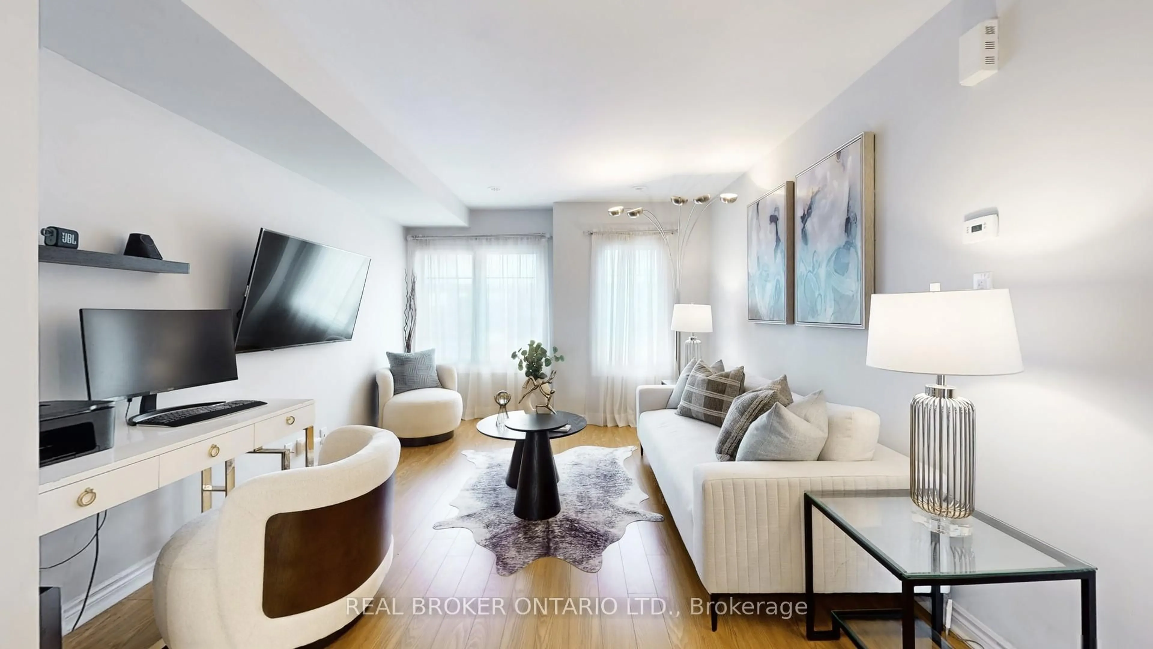 Living room with furniture, unknown for 2500 Hill Rise Crt #124, Oshawa Ontario L1L 0M6