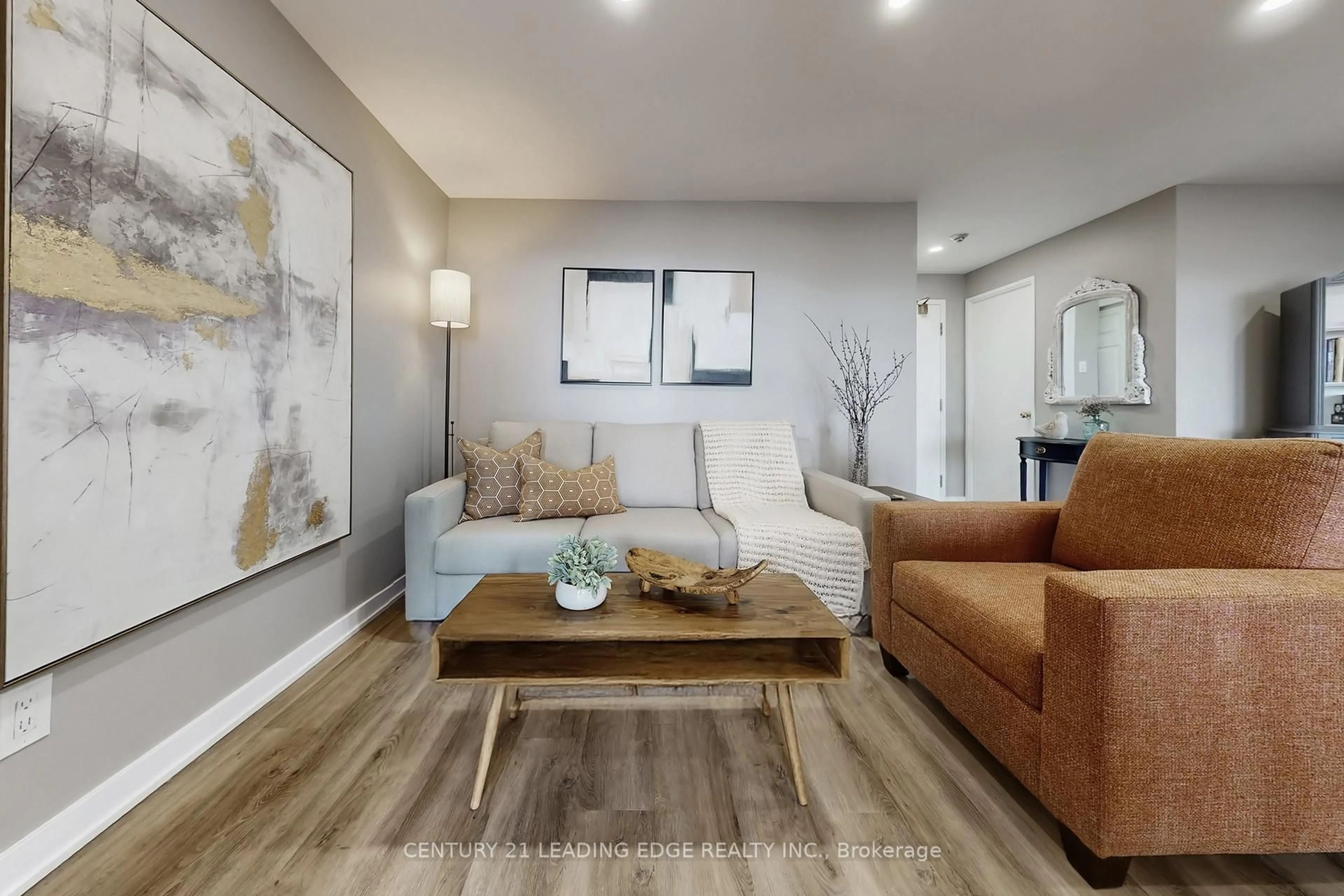 Living room with furniture, unknown for 1880 VALLEY FARM Rd #924, Pickering Ontario L1V 6B3