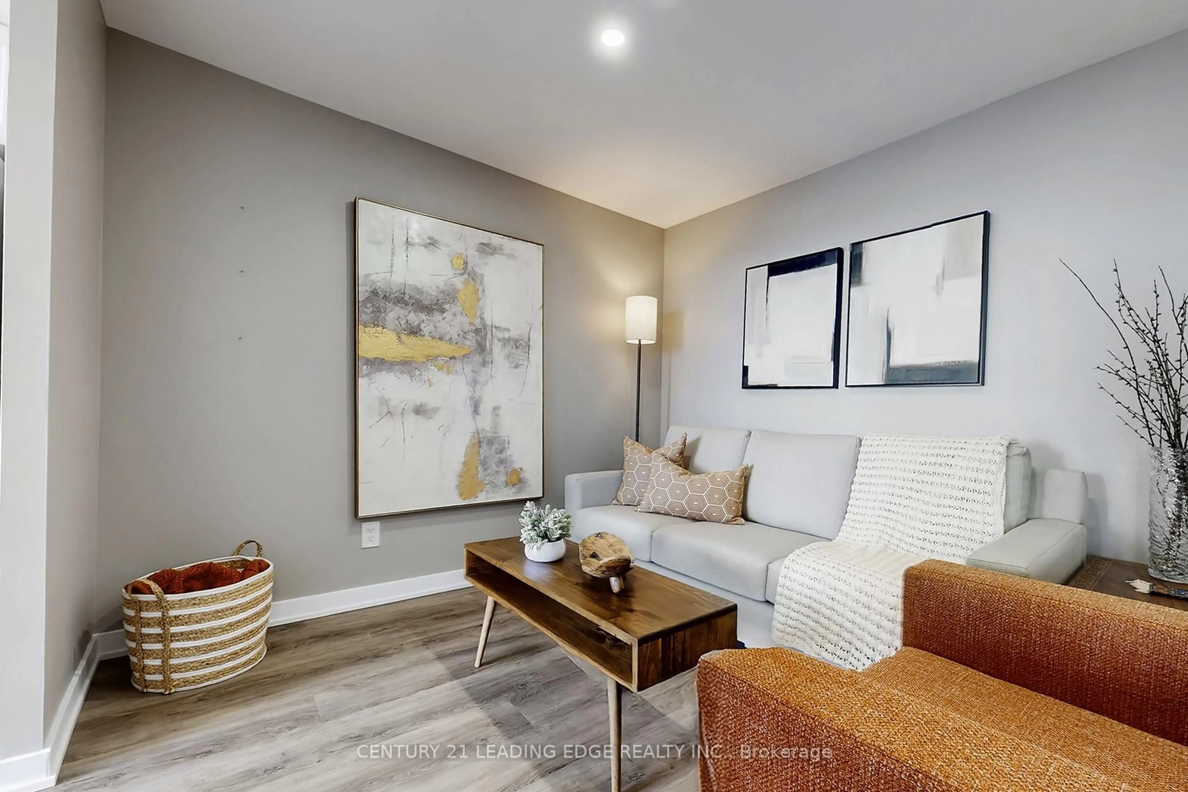 Living room with furniture, unknown for 1880 VALLEY FARM Rd #924, Pickering Ontario L1V 6B3