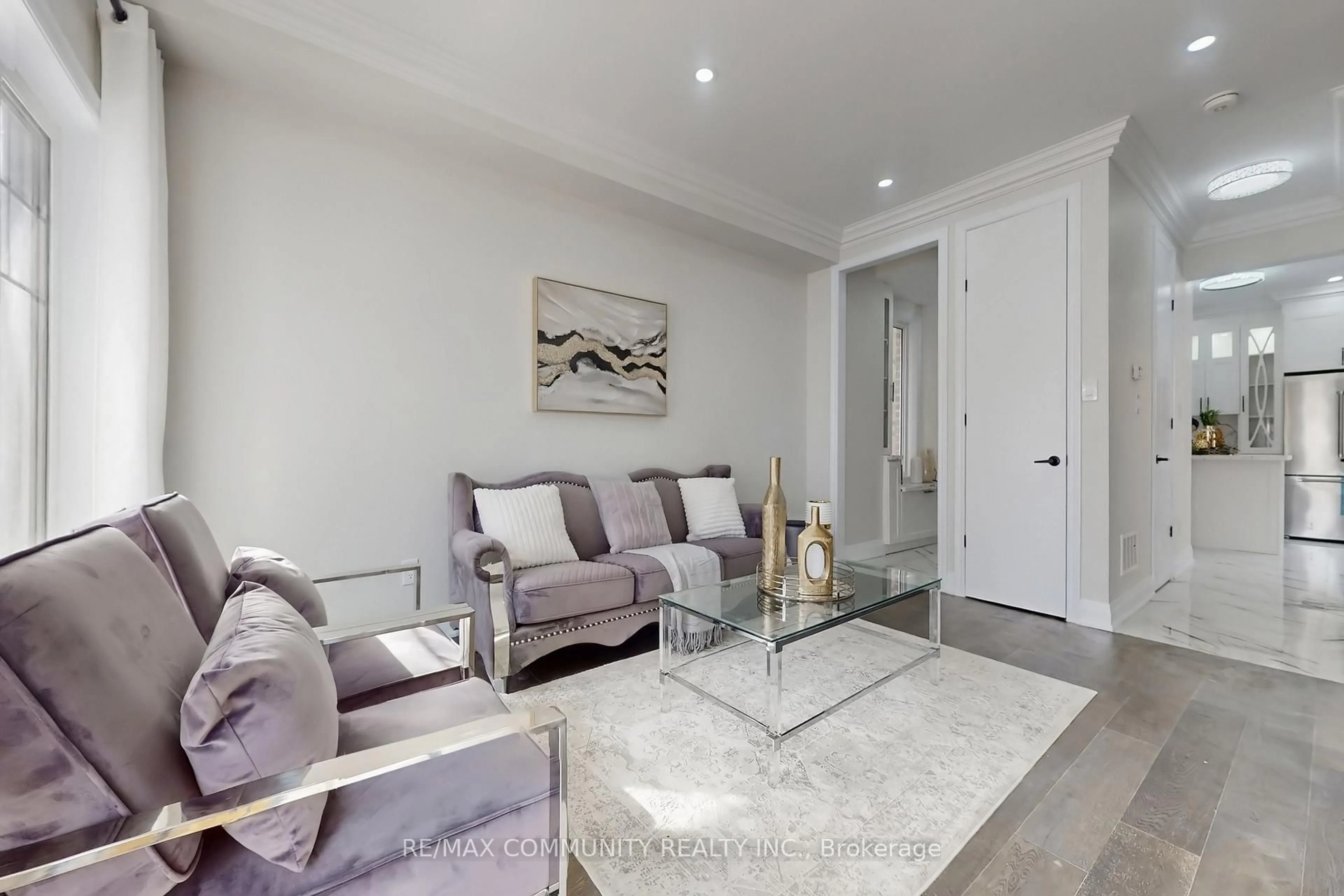 Living room with furniture, unknown for 1741 Fairport Rd #7, Pickering Ontario L1V 1S9