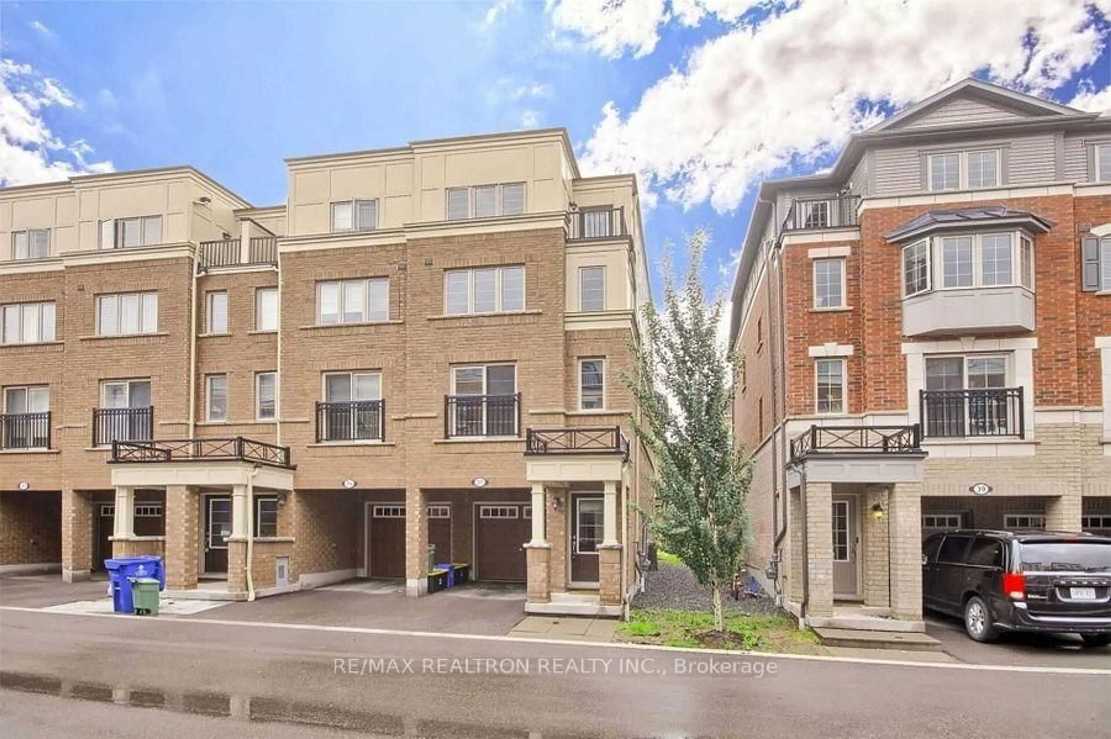 Unknown for 37 Filly Path #457, Oshawa Ontario L1L 0K8