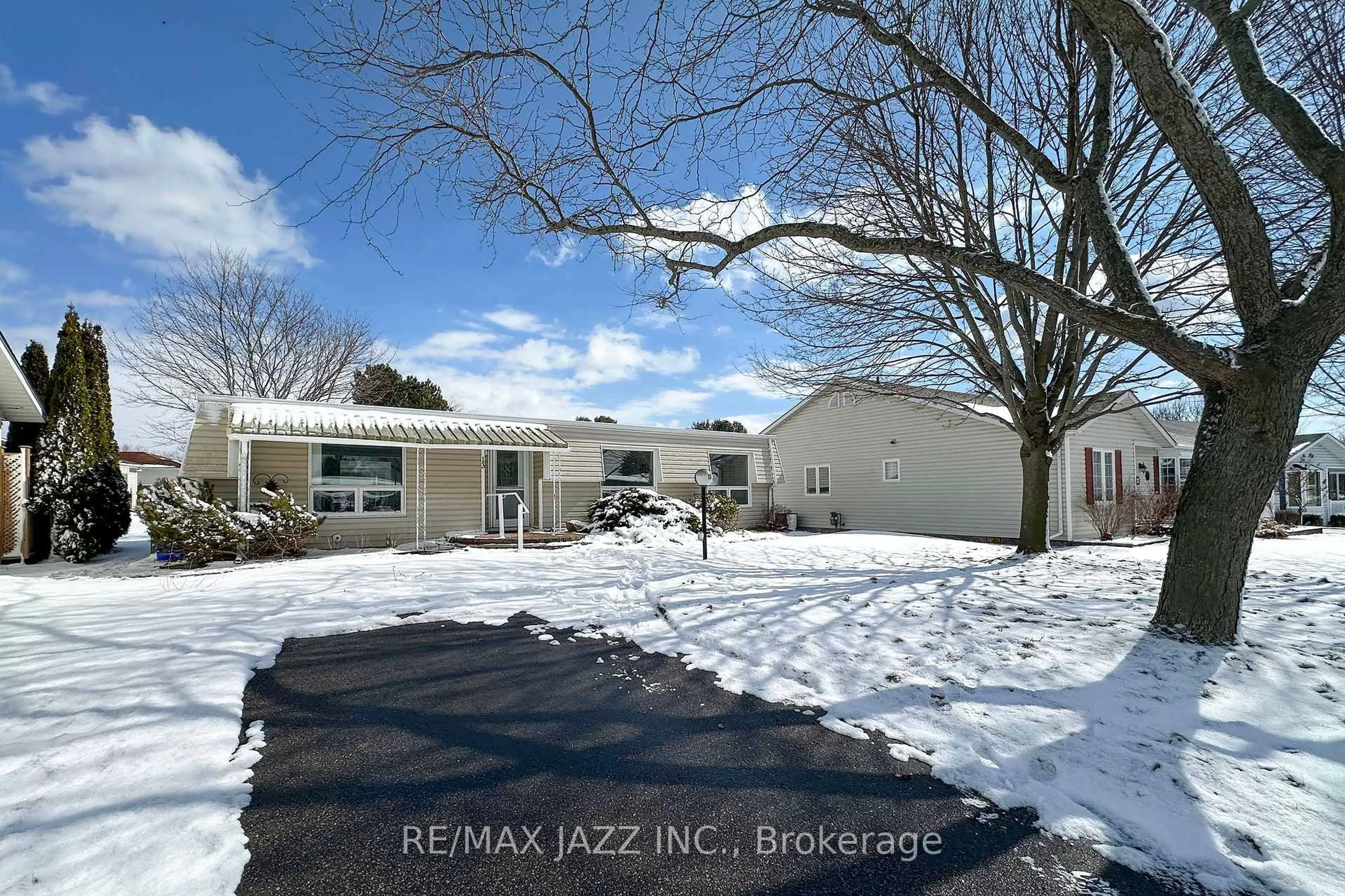 Unknown for 13 Steelhead Lane, Clarington Ontario L1B 1B4