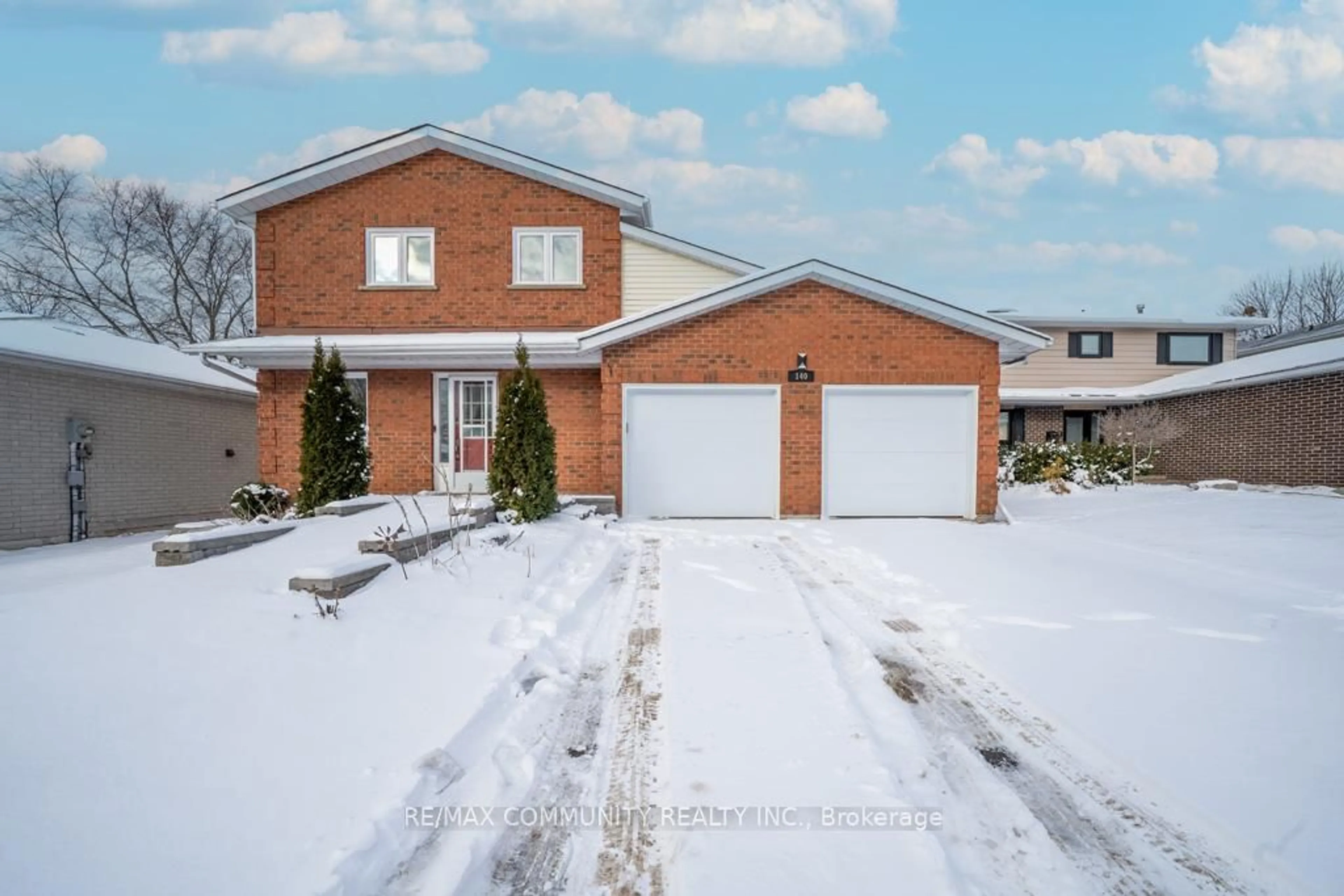 Home with brick exterior material, street for 140 Orchard Heights Dr, Clarington Ontario L1B 1J7