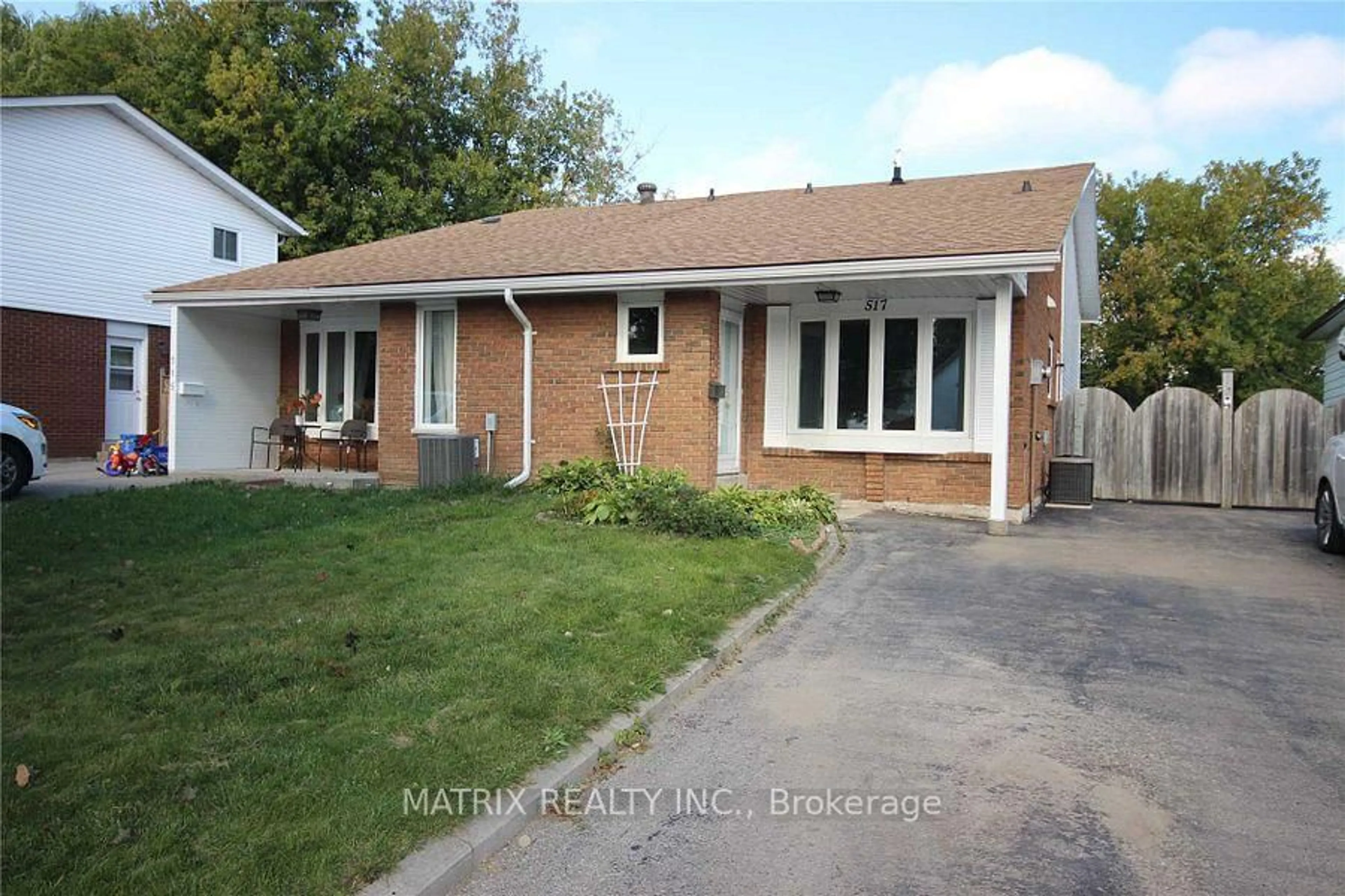 Home with brick exterior material, street for 517 Grenfell St, Oshawa Ontario L1J 4W8